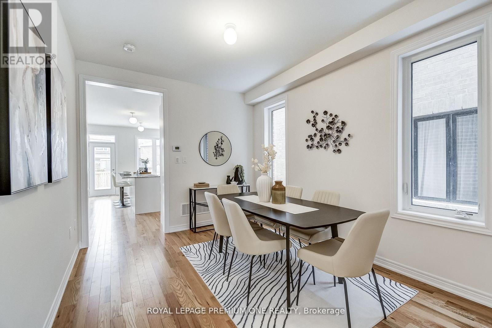 440 Kennedy Circle, Milton, Ontario  L9T 7E7 - Photo 9 - W12669302