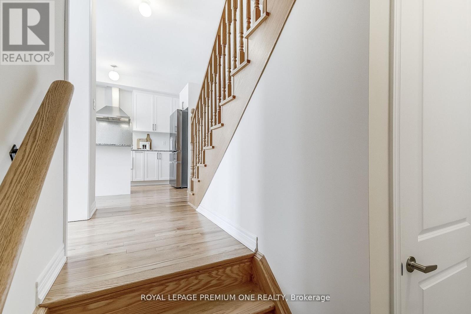 440 Kennedy Circle, Milton, Ontario  L9T 7E7 - Photo 24 - W12669302