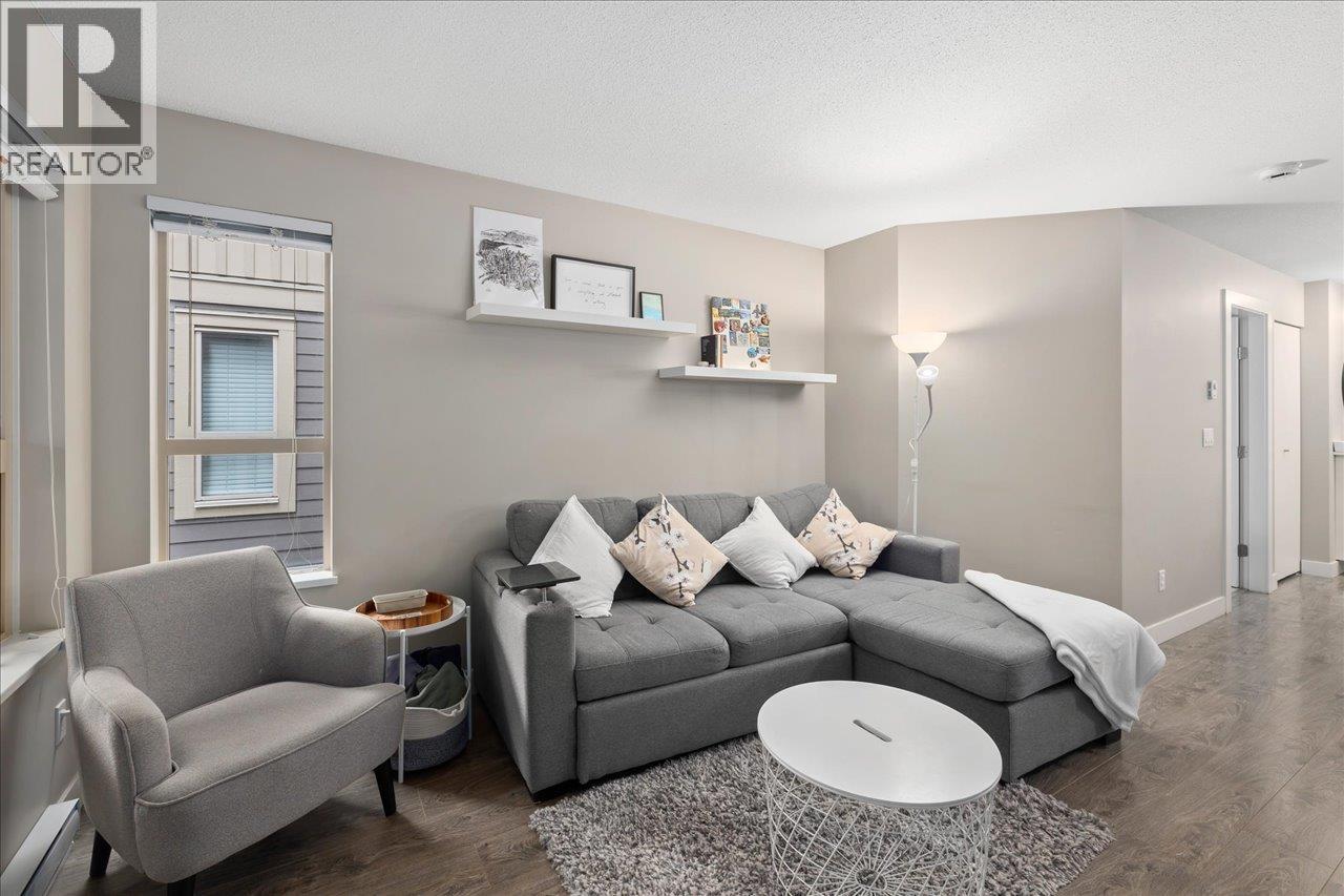 316 7131 STRIDE AVENUE, Burnaby, British Columbia