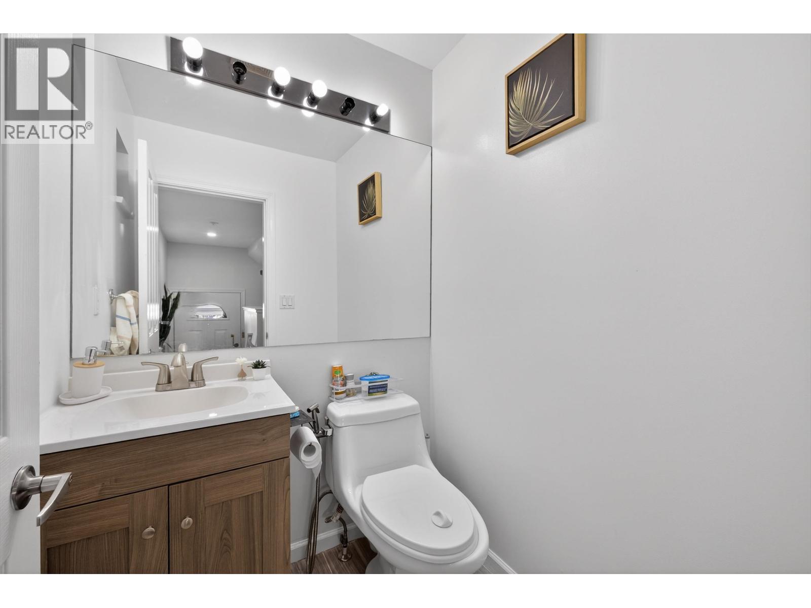 57 1010 Ewen Avenue, New Westminster, British Columbia V3M 5C9 - Photo 11 - R3076775