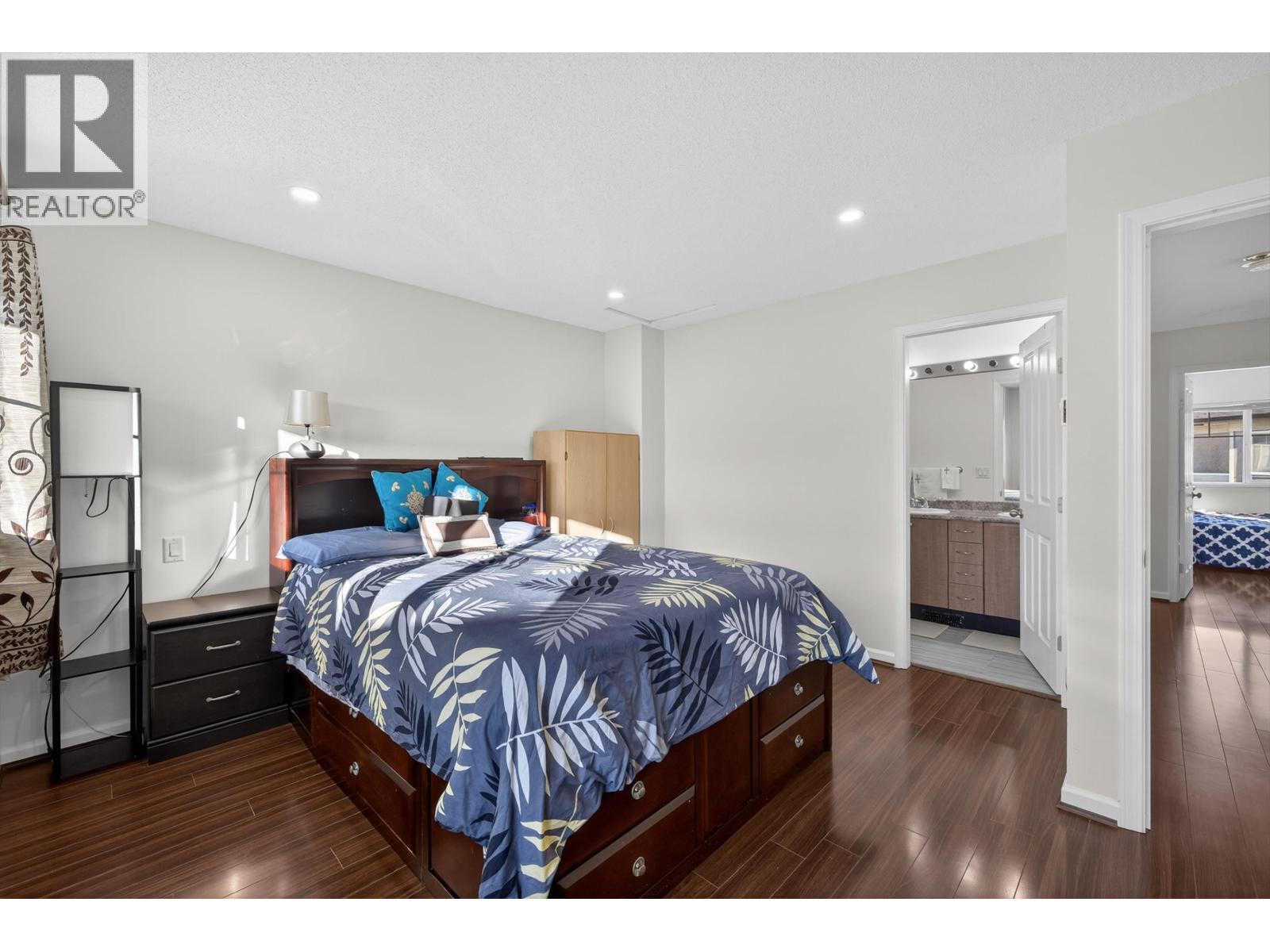 57 1010 Ewen Avenue, New Westminster, British Columbia V3M 5C9 - Photo 15 - R3076775