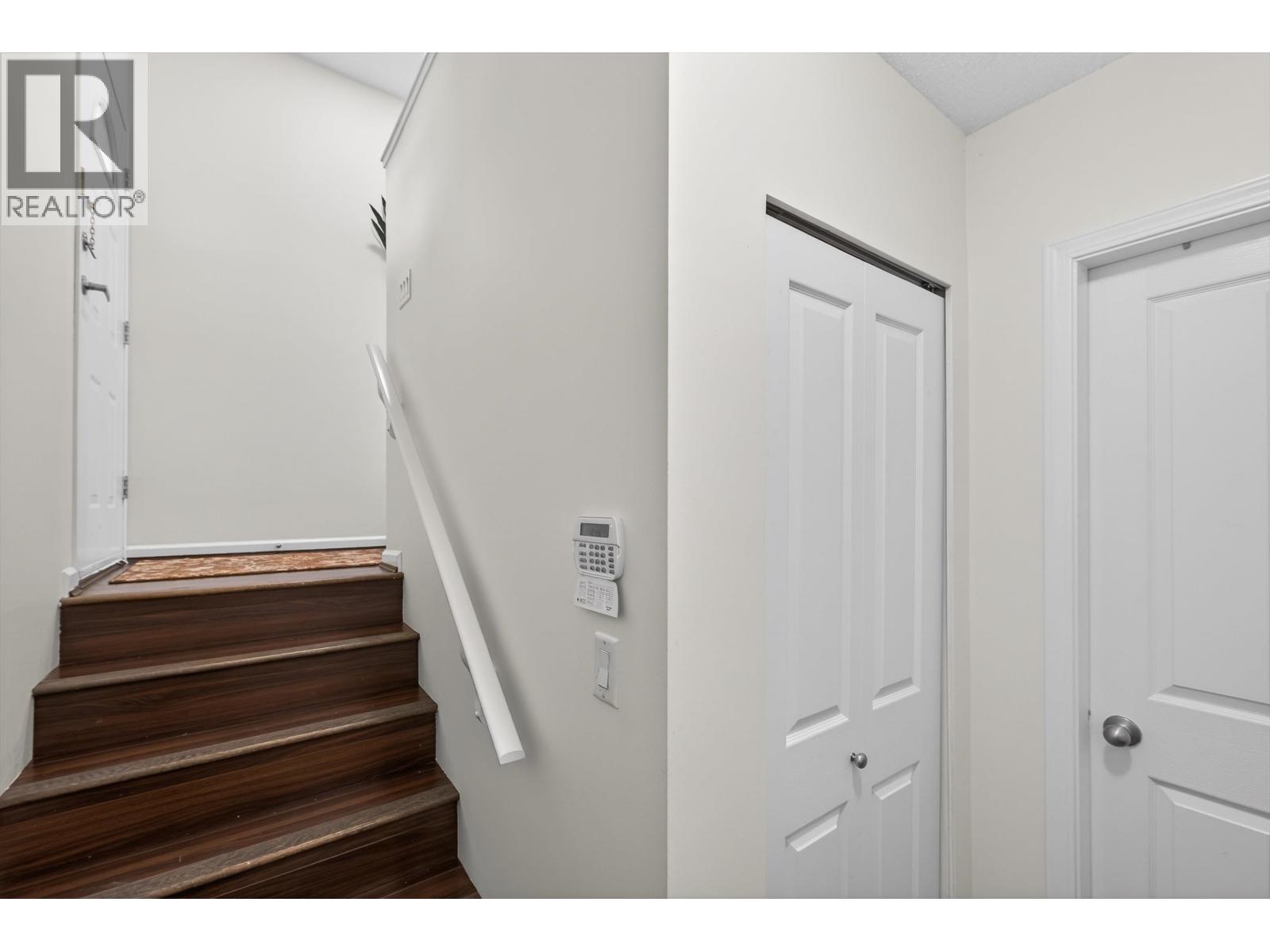 57 1010 Ewen Avenue, New Westminster, British Columbia V3M 5C9 - Photo 21 - R3076775