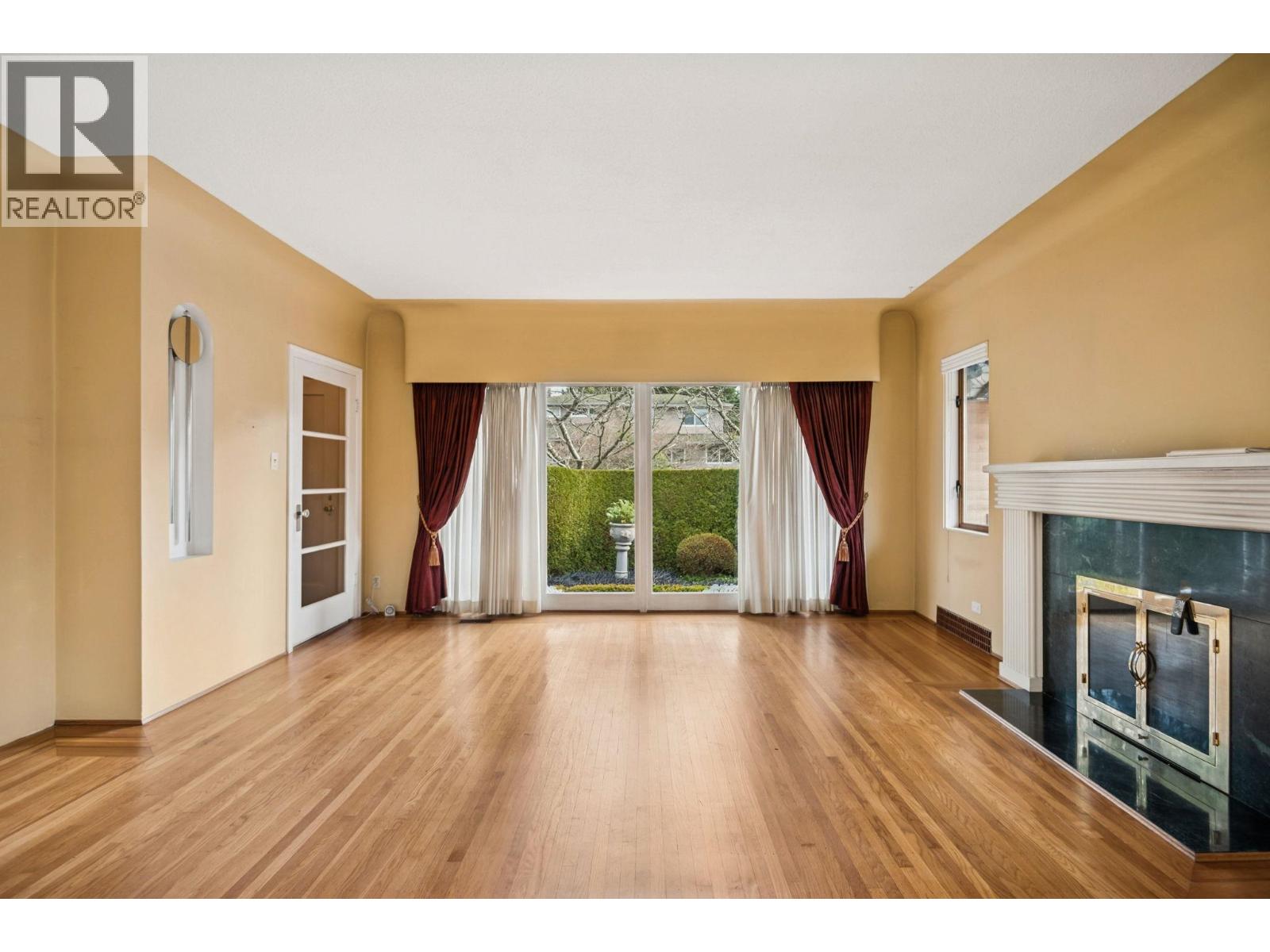 5525 Crown Street, Vancouver, British Columbia  V6N 2B6 - Photo 6 - R3076732