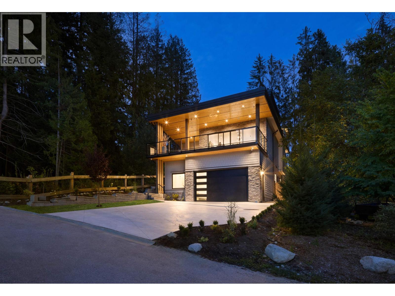 1486 COAST MERIDIAN ROAD, Coquitlam, British Columbia