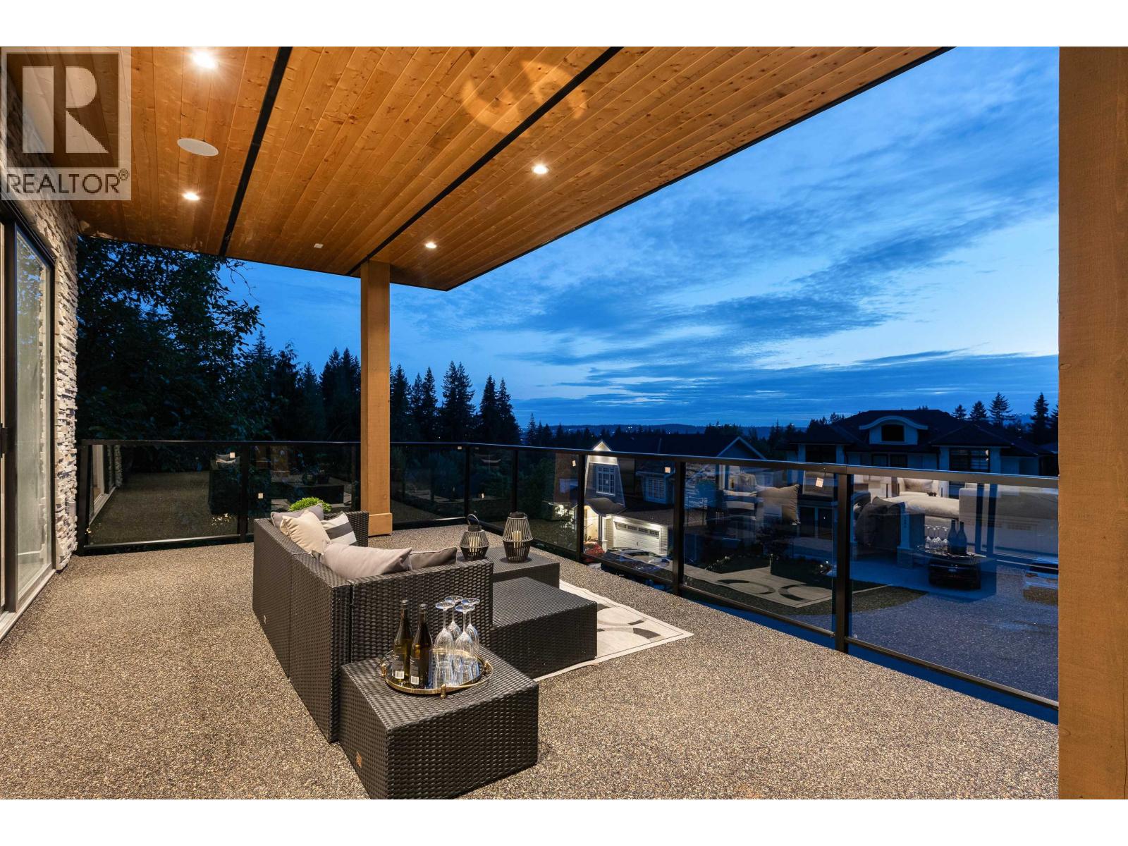 1486 Coast Meridian Road, Coquitlam, British Columbia  V3E 0C4 - Photo 15 - R3076740