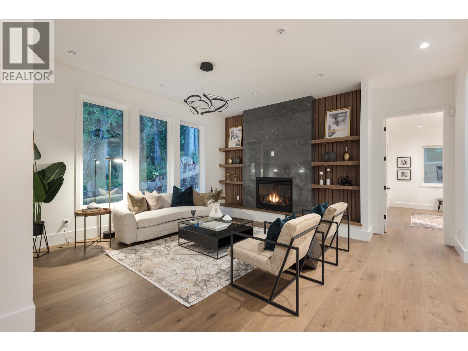 1486 Coast Meridian Road, Coquitlam, British Columbia  V3E 0C4 - Photo 4 - R3076740