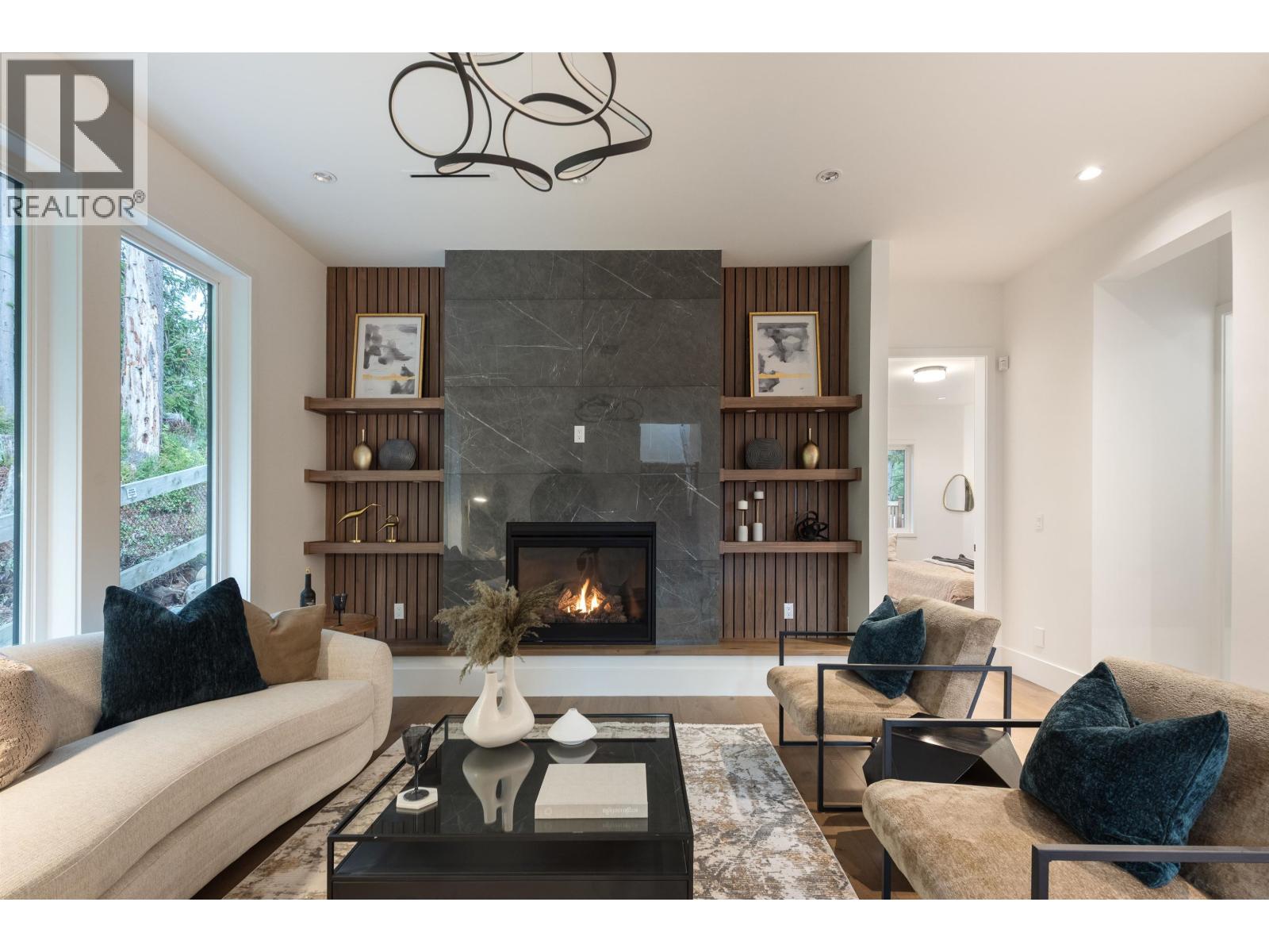 1486 Coast Meridian Road, Coquitlam, British Columbia  V3E 0C4 - Photo 5 - R3076740