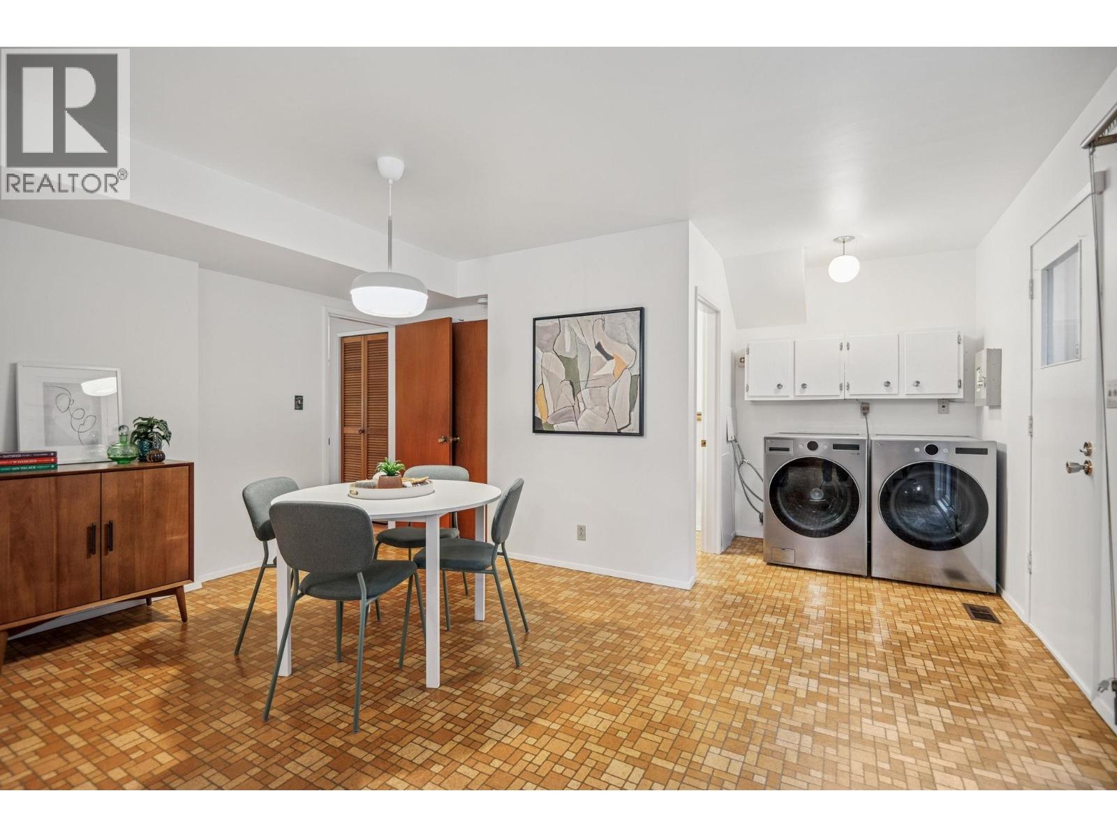 2174 Hoskins Road, North Vancouver, British Columbia V7J 3A3 - Photo 12 - R3076750