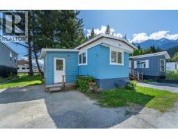 25 7370 HIGHWAY 99, Pemberton, British Columbia