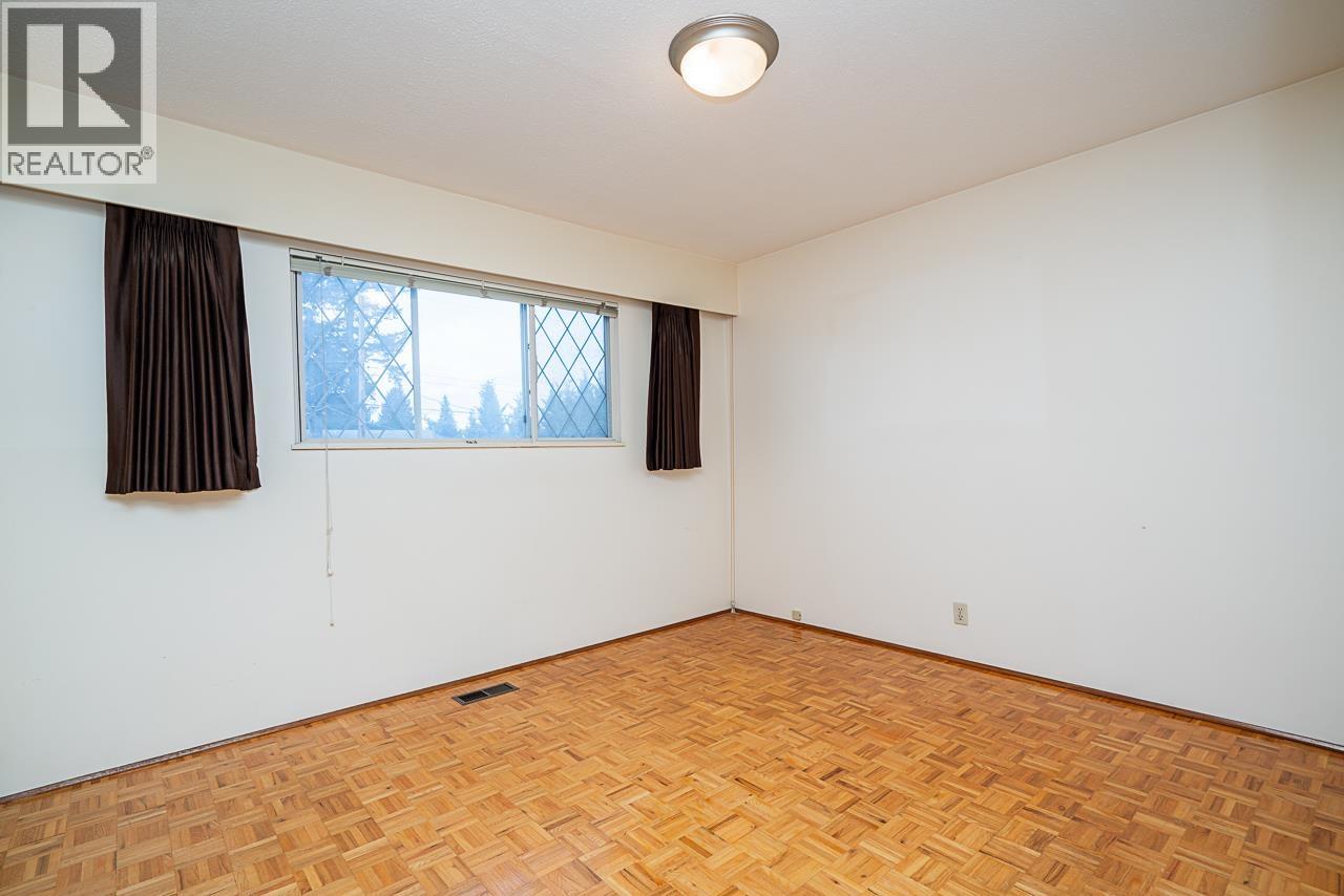 2159 Centennial Avenue, Port Coquitlam, British Columbia V3B 2E4 - Photo 15 - R3076779