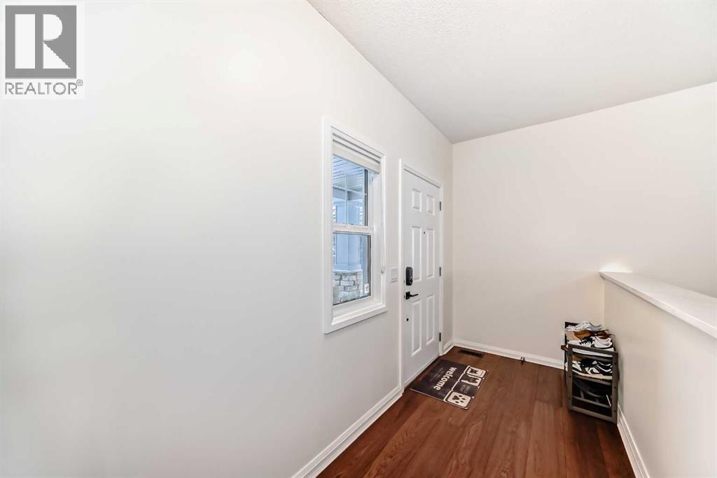 170 Panamount Road Nw, Calgary, Alberta  T3K 0H8 - Photo 3 - A2276586