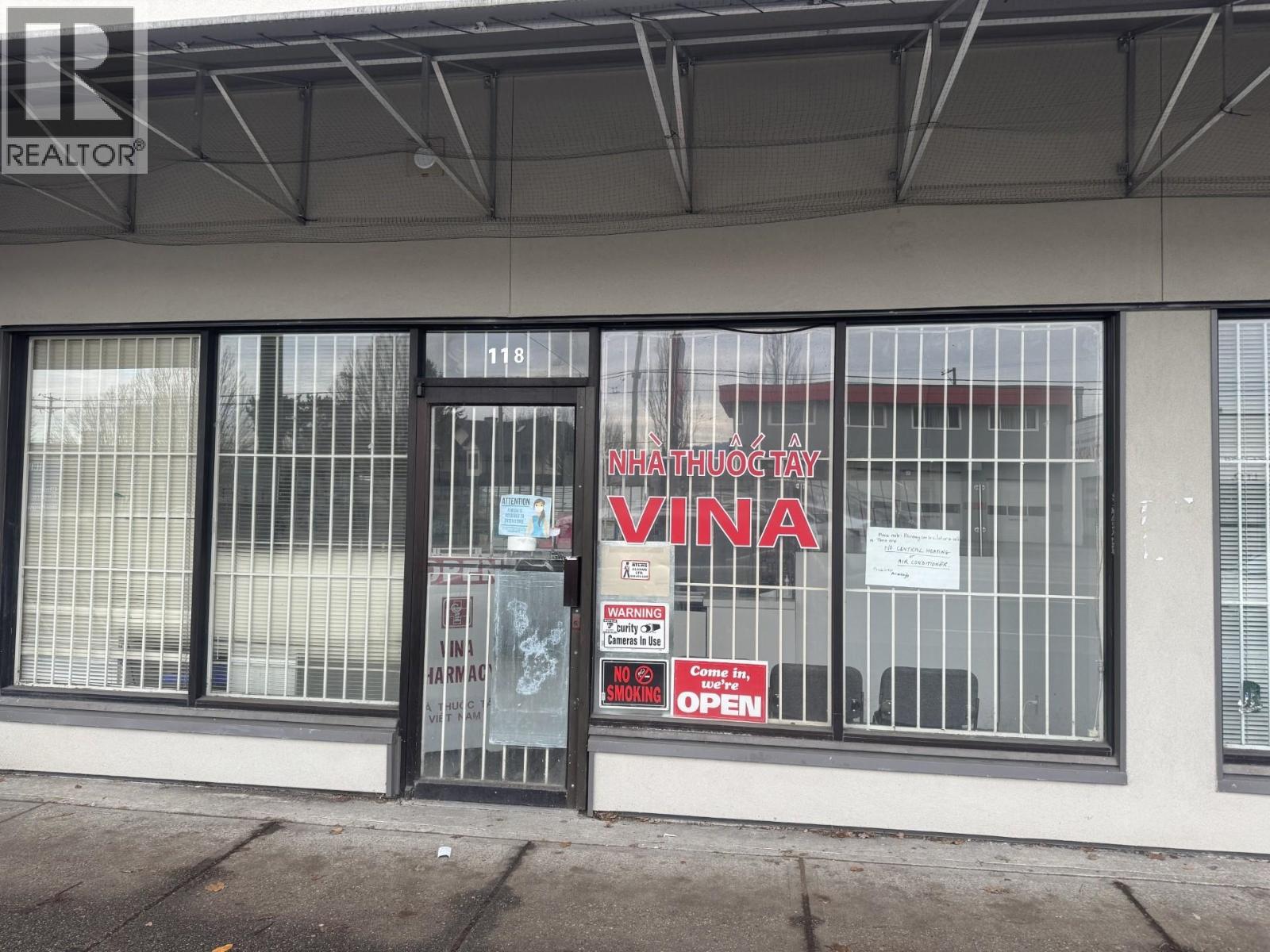 118 888 KINGSWAY, Vancouver, British Columbia