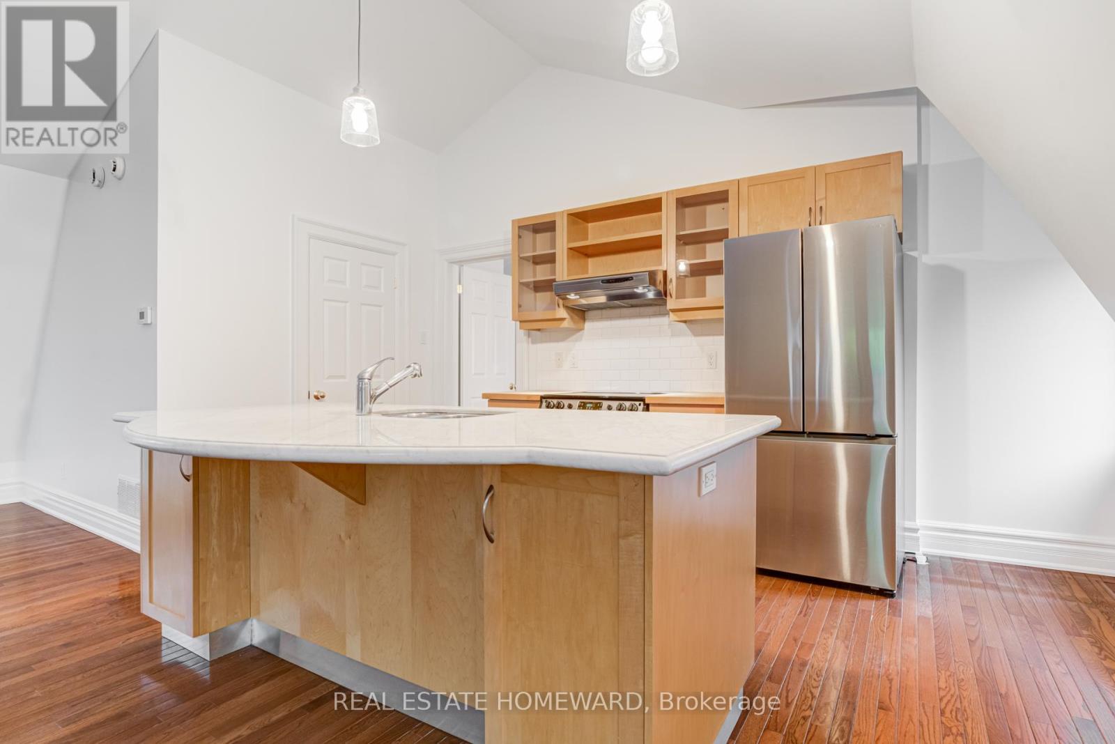 12 A Admiral Road, Toronto, Ontario  M5R 2L5 - Photo 12 - C12670210