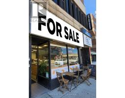 792 BATHURST STREET, Toronto, Ontario