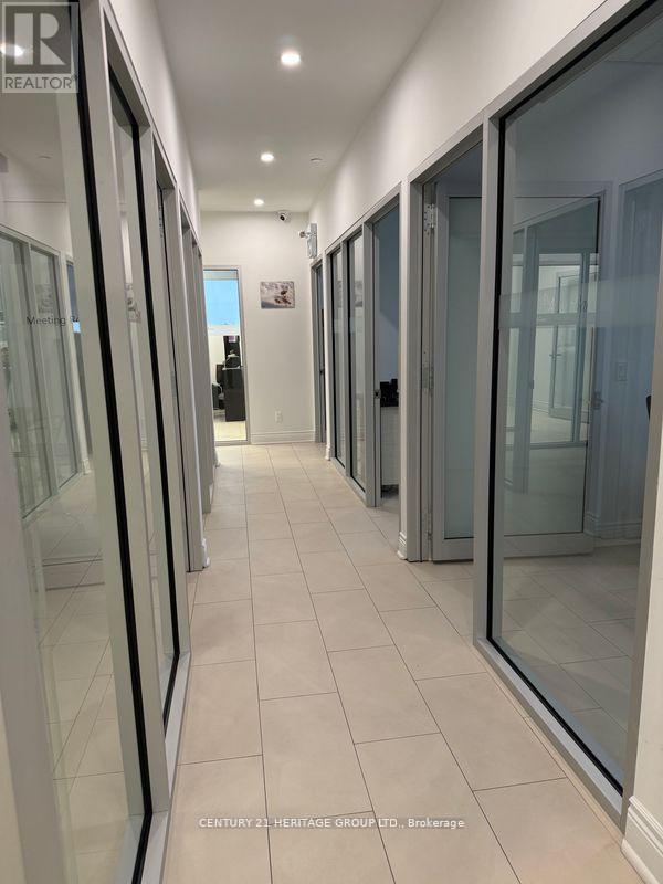 208 - 2875 14th Avenue, Markham, Ontario  L3R 0H9 - Photo 13 - N12670196