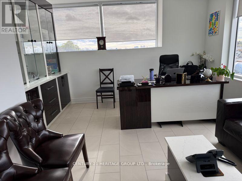 208 - 2875 14th Avenue, Markham, Ontario  L3R 0H9 - Photo 15 - N12670196