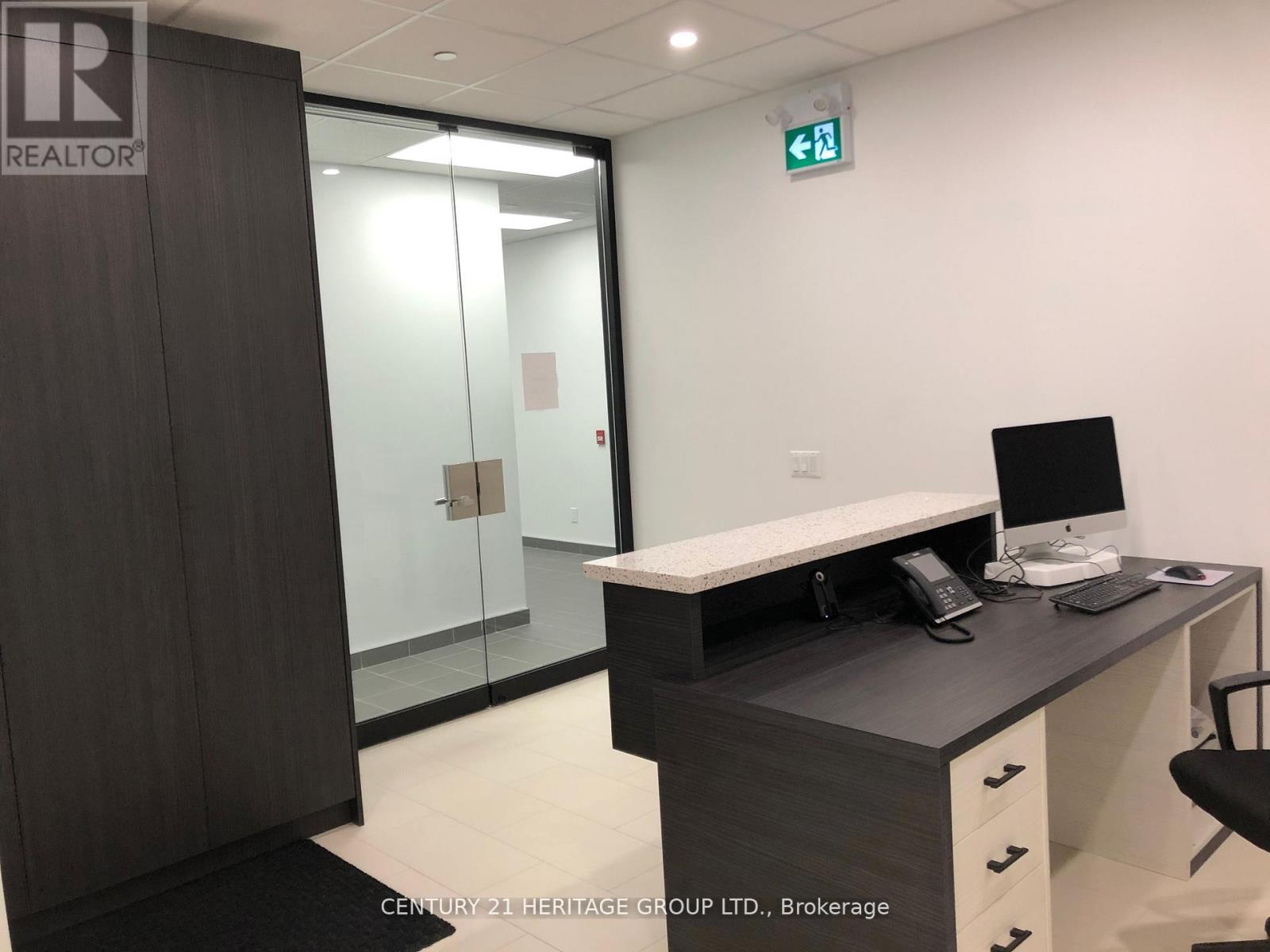 208 - 2875 14th Avenue, Markham, Ontario  L3R 0H9 - Photo 3 - N12670196