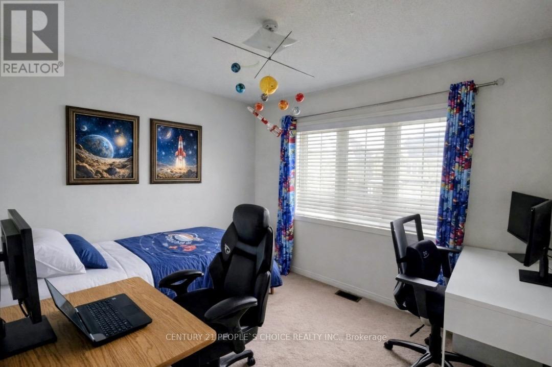 500 Sixteen Mile Drive, Oakville, Ontario  L6M 0R2 - Photo 13 - W12663404