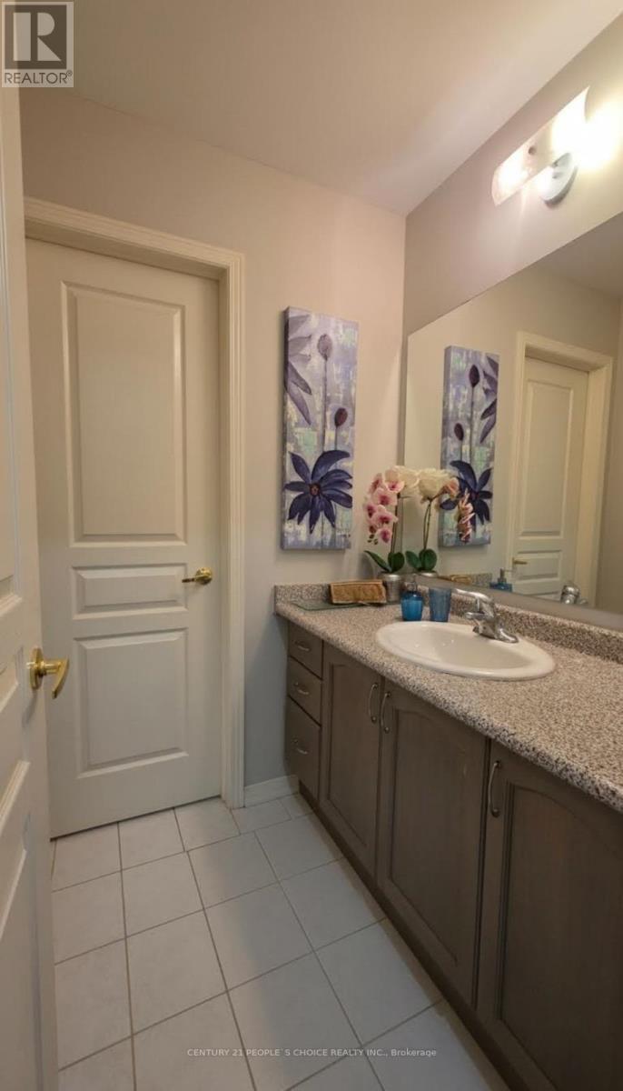 500 Sixteen Mile Drive, Oakville, Ontario  L6M 0R2 - Photo 17 - W12663404