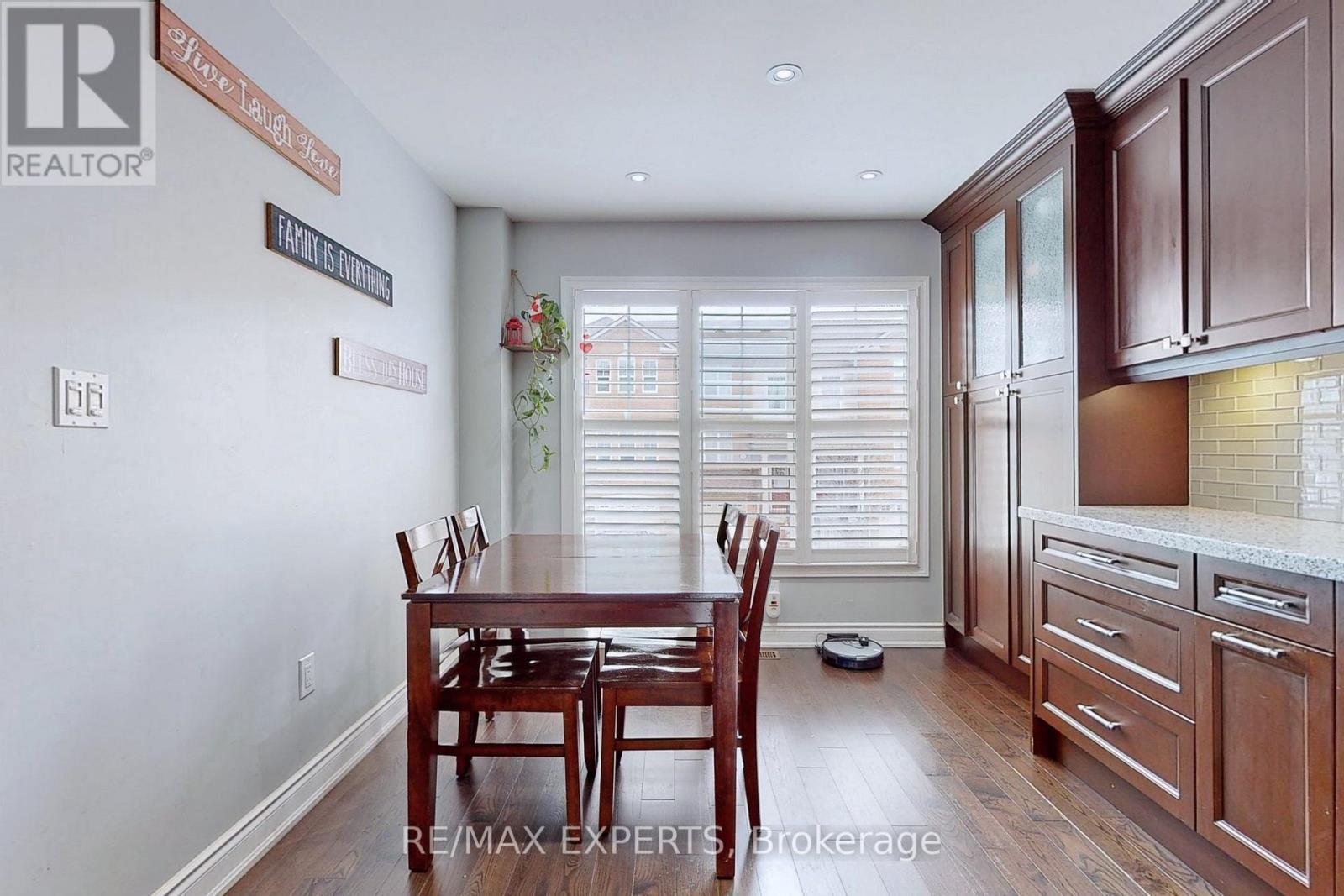 103 - 5980 Whitehorn Avenue, Mississauga, Ontario  L5V 2Y3 - Photo 10 - W12670244