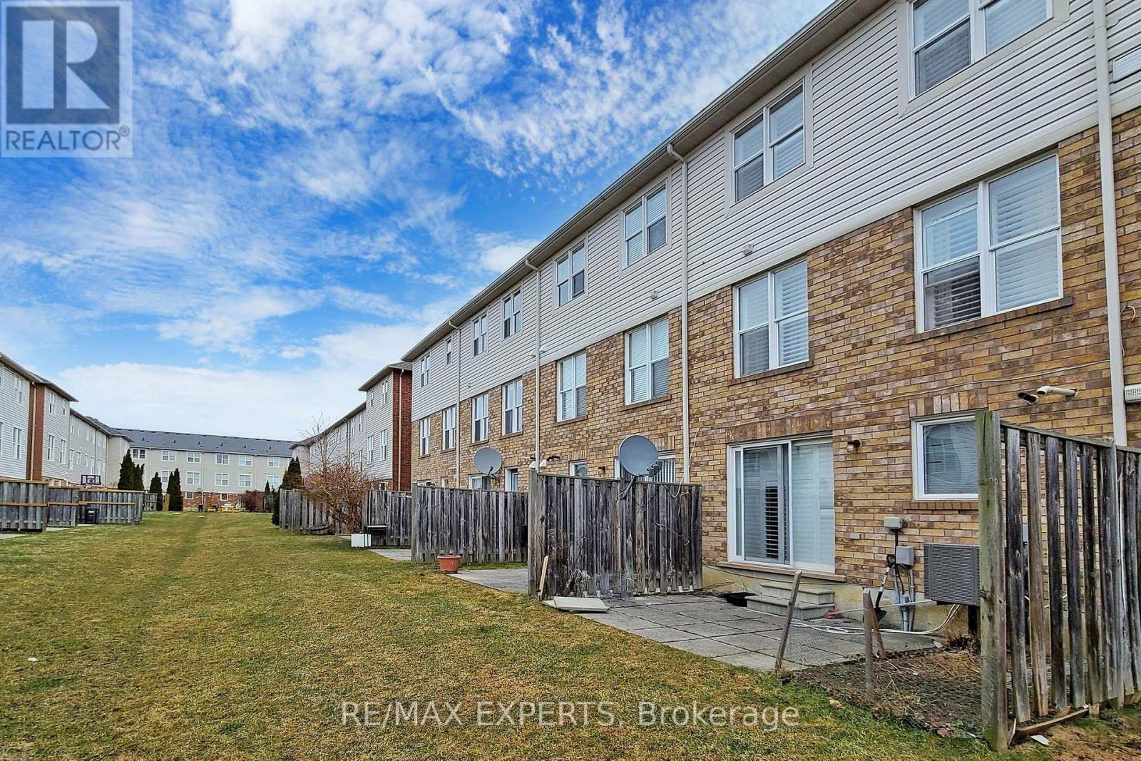 103 - 5980 Whitehorn Avenue, Mississauga, Ontario  L5V 2Y3 - Photo 32 - W12670244