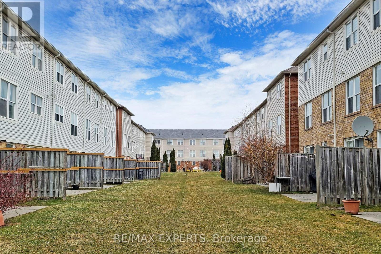 103 - 5980 Whitehorn Avenue, Mississauga, Ontario  L5V 2Y3 - Photo 35 - W12670244