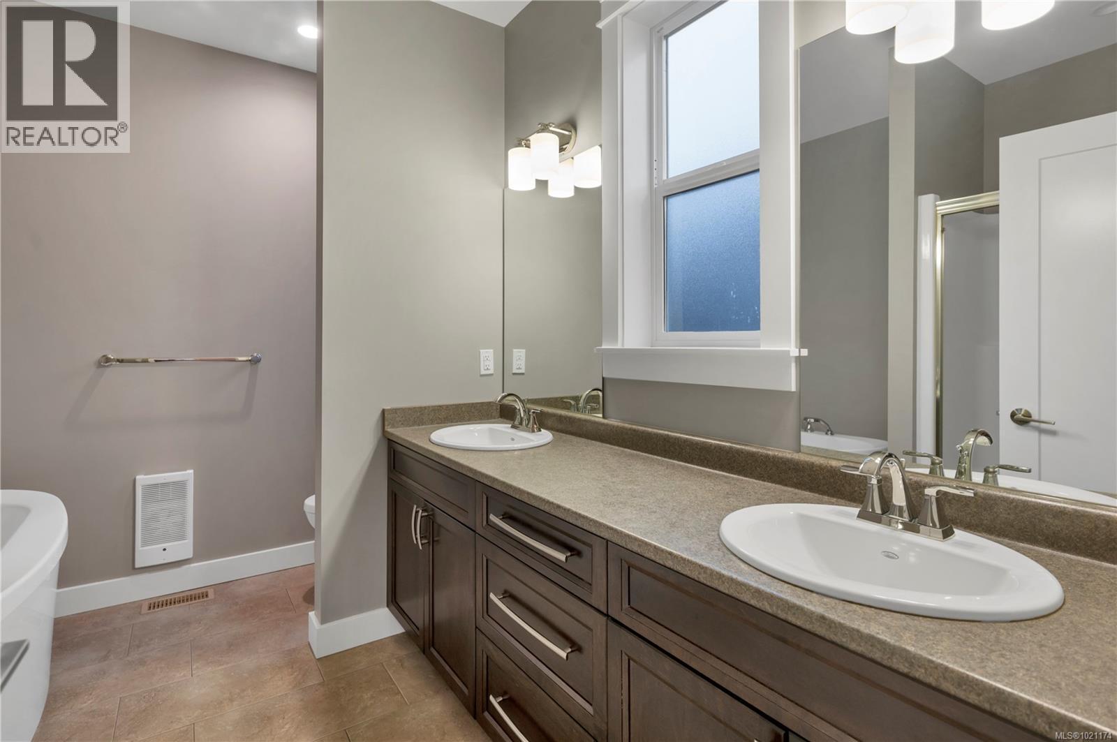 477 Legacy Dr, Campbell River, British Columbia  V9W 0A8 - Photo 17 - 1021174