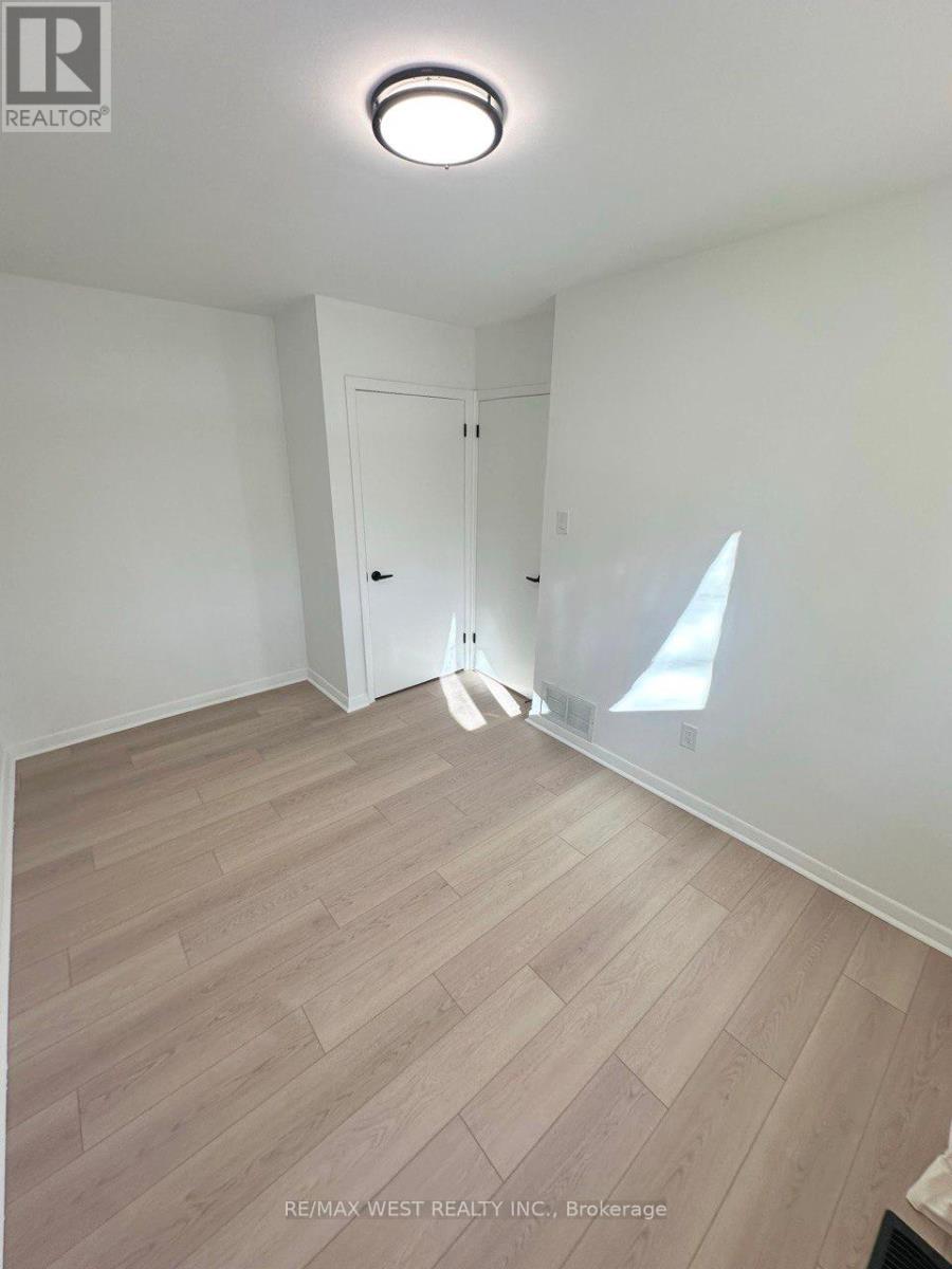 177 Patricia Avenue, Toronto, Ontario  M2M 1J6 - Photo 23 - C12669058