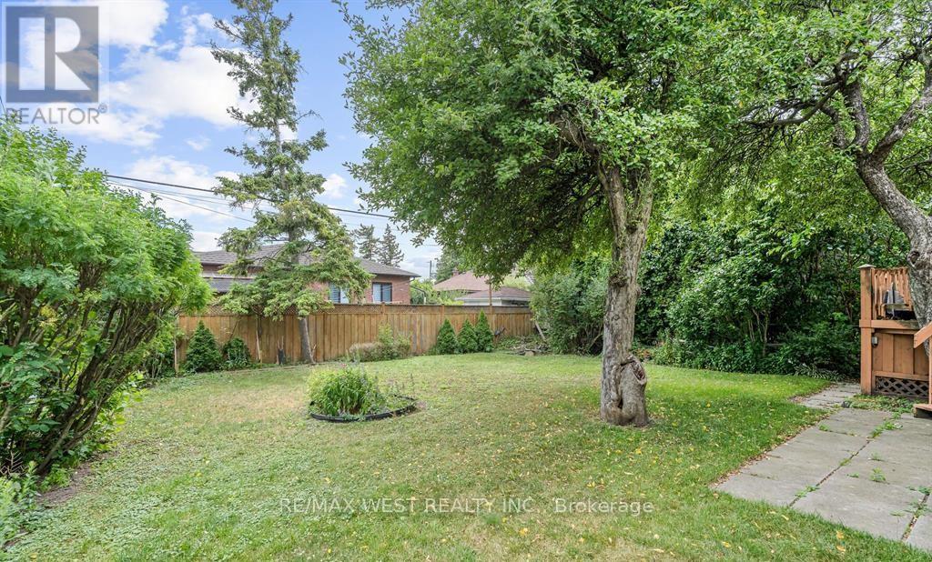 177 Patricia Avenue, Toronto, Ontario  M2M 1J6 - Photo 36 - C12669058