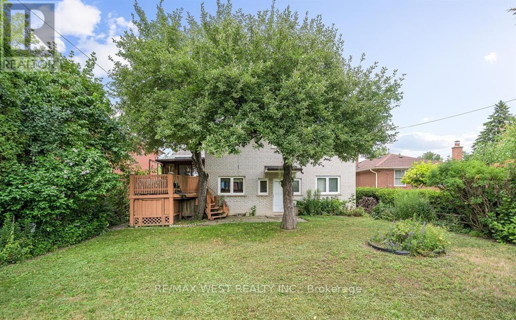 177 Patricia Avenue, Toronto, Ontario  M2M 1J6 - Photo 37 - C12669058