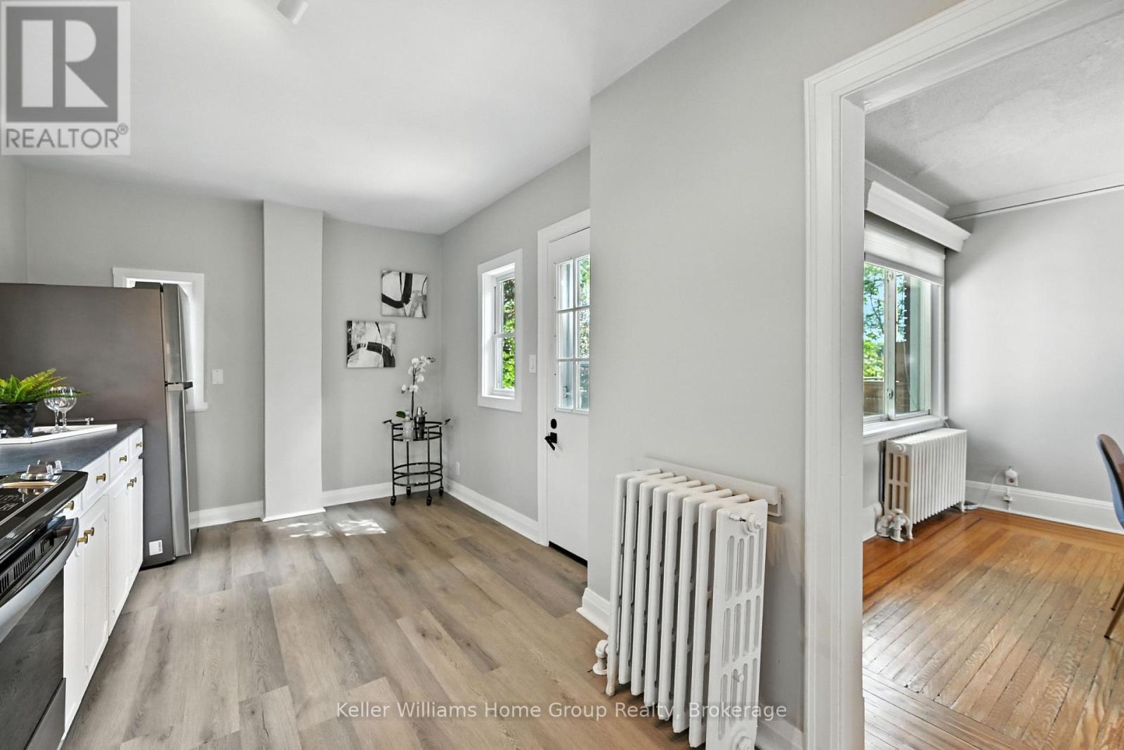 1047 Main Street E, Hamilton, Ontario  L8M 1N5 - Photo 29 - X12670316