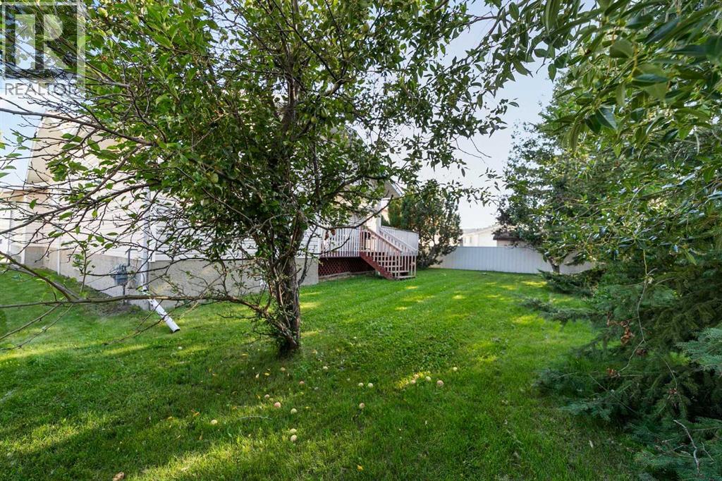 5406 62 Street, Camrose, Alberta  T4V 4H3 - Photo 35 - A2251836