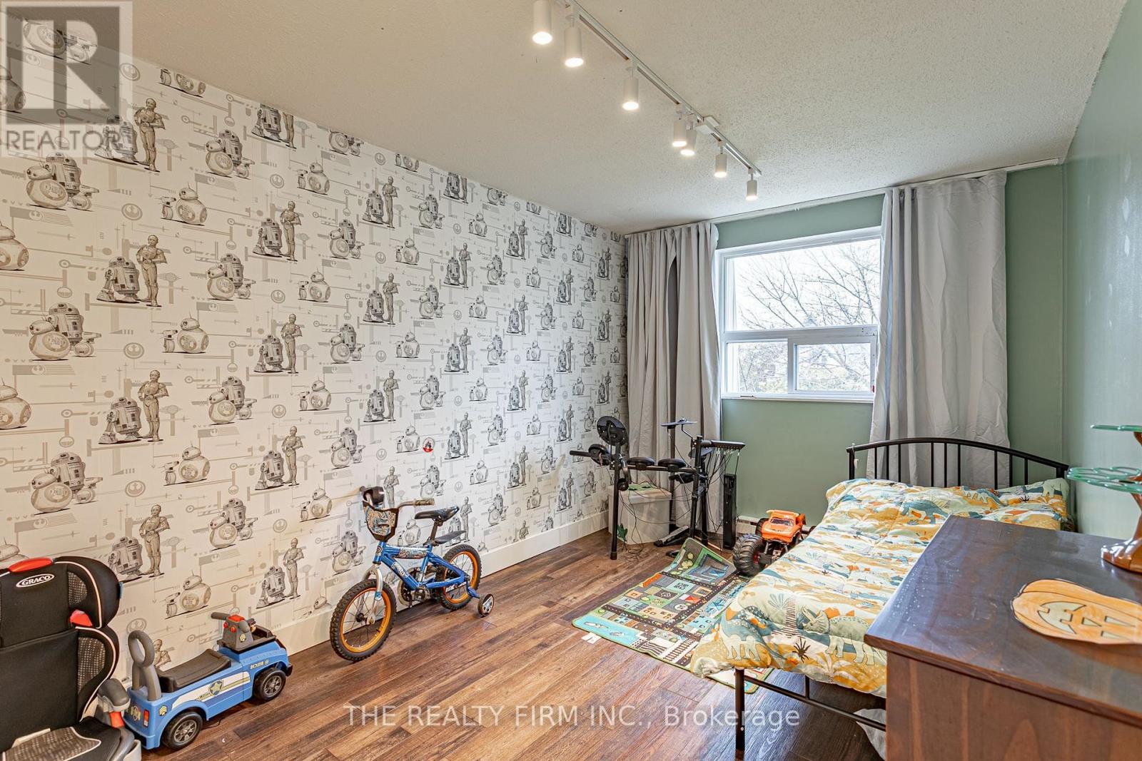 12 - 271 Thames Street N, Ingersoll, Ontario  N5C 3T6 - Photo 12 - X12670314