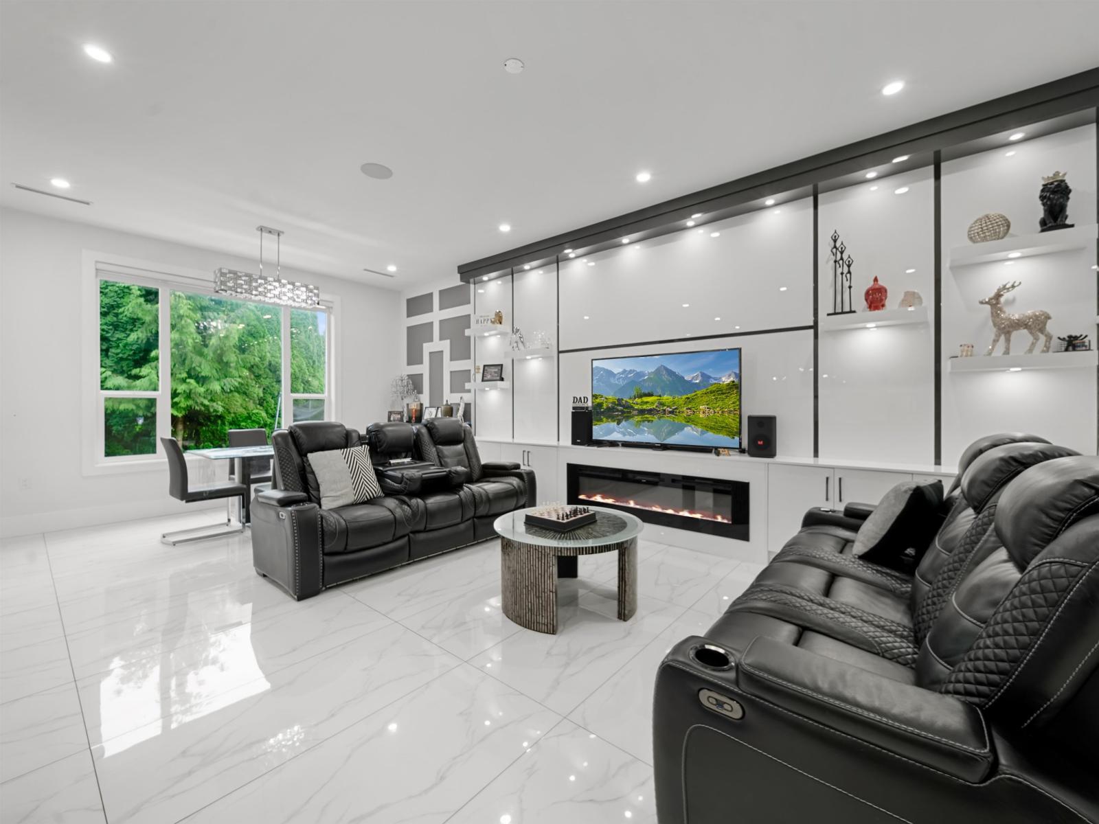 16158 96b Avenue, Surrey, British Columbia  V4N 5X2 - Photo 7 - R3076087