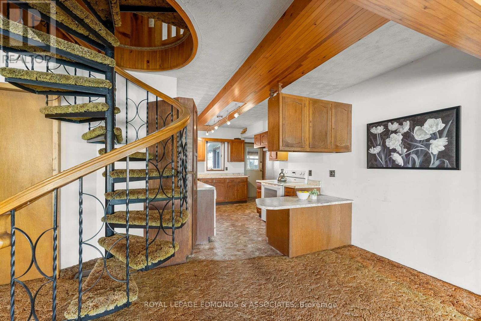 87 Cobble Stone Lane, Whitewater Region, Ontario  K0J 1K0 - Photo 16 - X12670296