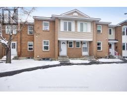 22 CASTLEBROOK LANE, Ottawa, Ontario