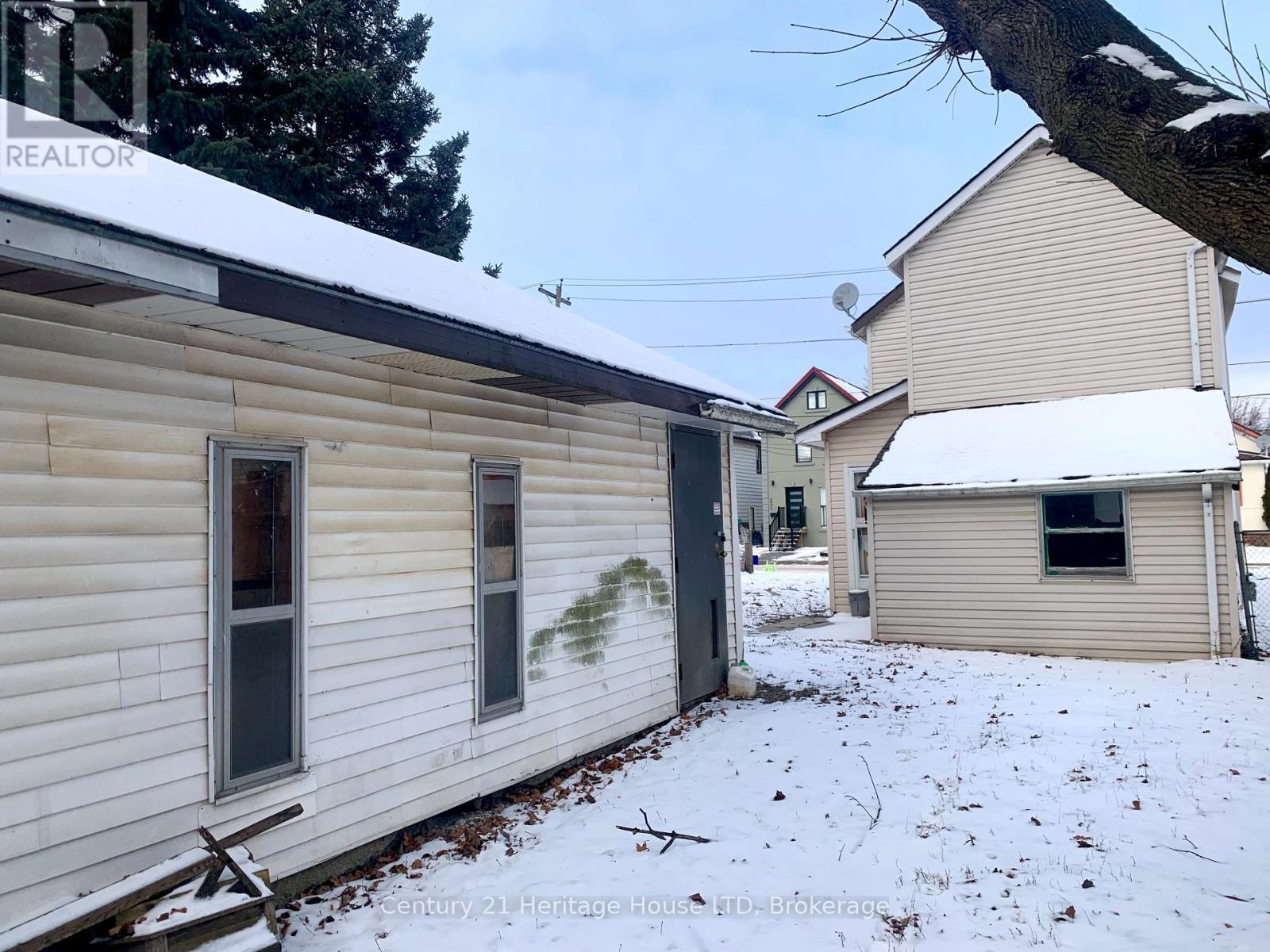 4624 Jepson Street, Niagara Falls, Ontario  L2E 1J4 - Photo 4 - X12670306