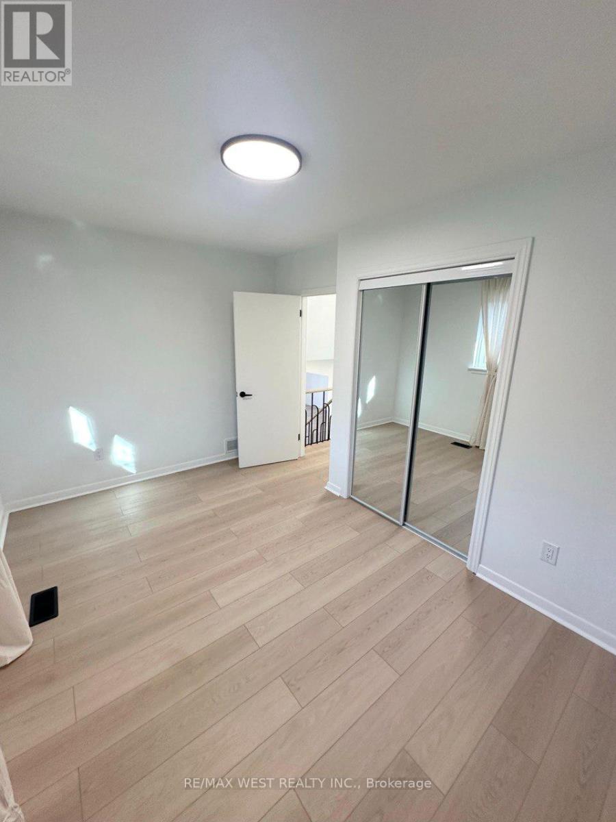 Main - 177 Patricia Avenue, Toronto, Ontario  M2M 1J6 - Photo 21 - C12665928