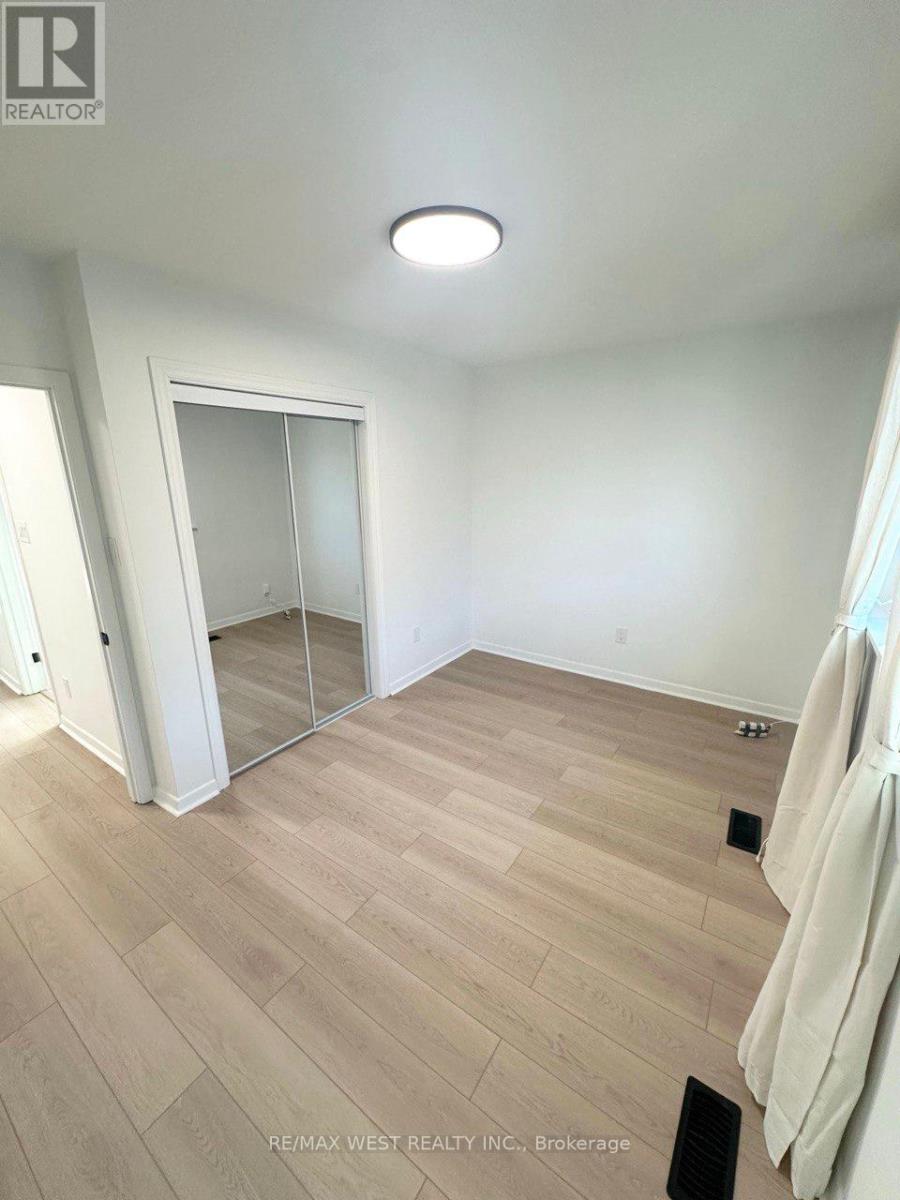 Main - 177 Patricia Avenue, Toronto, Ontario  M2M 1J6 - Photo 20 - C12665928