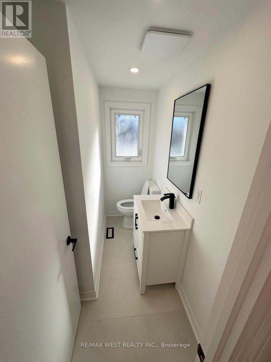 Main - 177 Patricia Avenue, Toronto, Ontario  M2M 1J6 - Photo 25 - C12665928