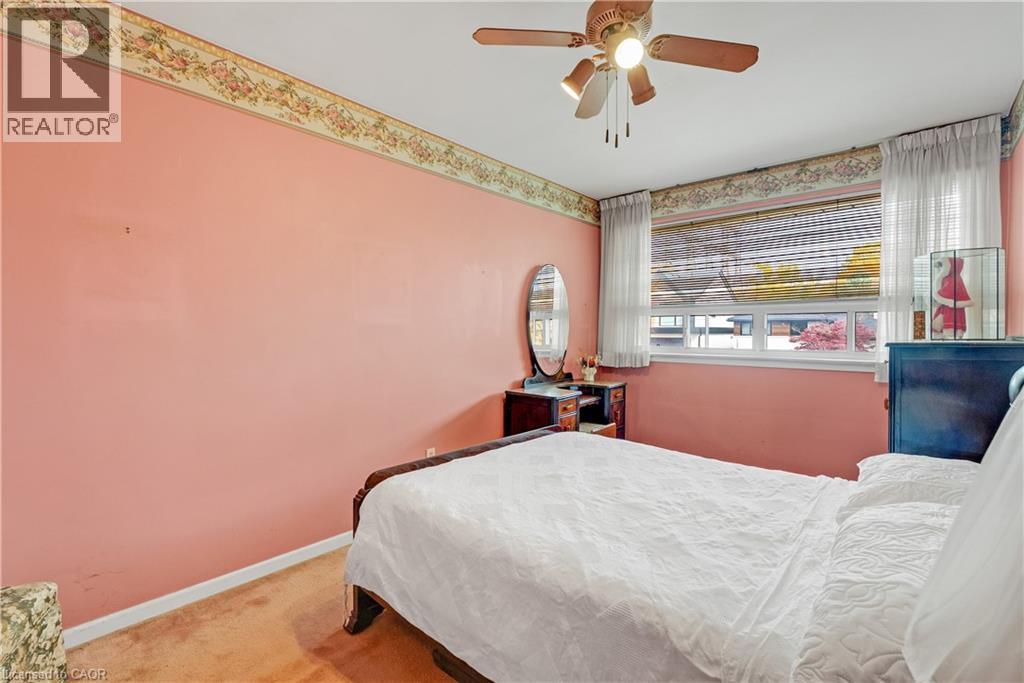 1394 Strathy Avenue, Mississauga, Ontario  L5E 2L3 - Photo 23 - 40788180