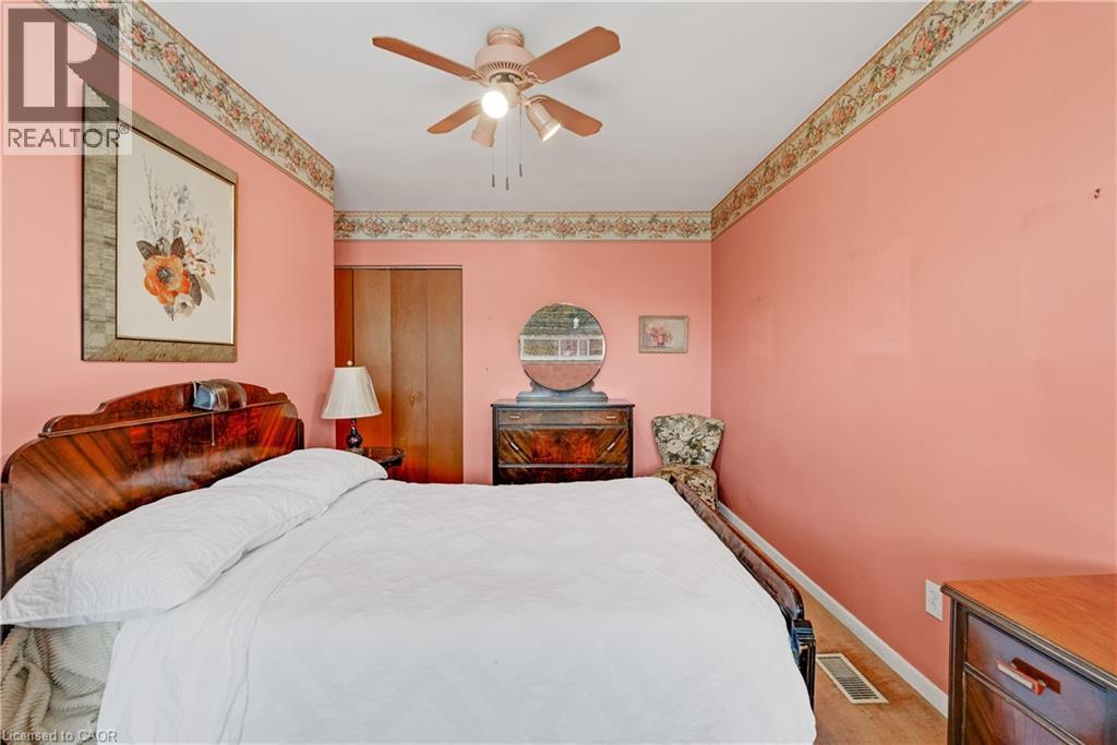 1394 Strathy Avenue, Mississauga, Ontario  L5E 2L3 - Photo 24 - 40788180