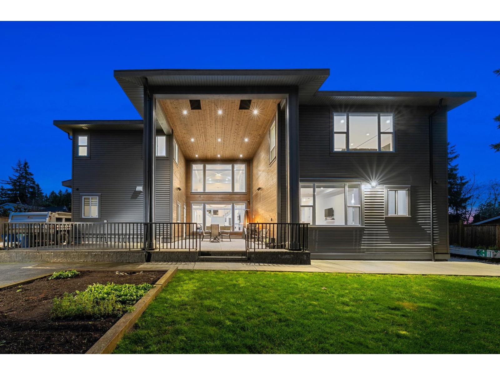 23697 Old Yale Road, Langley, British Columbia  V2Z 2K4 - Photo 3 - R3075795