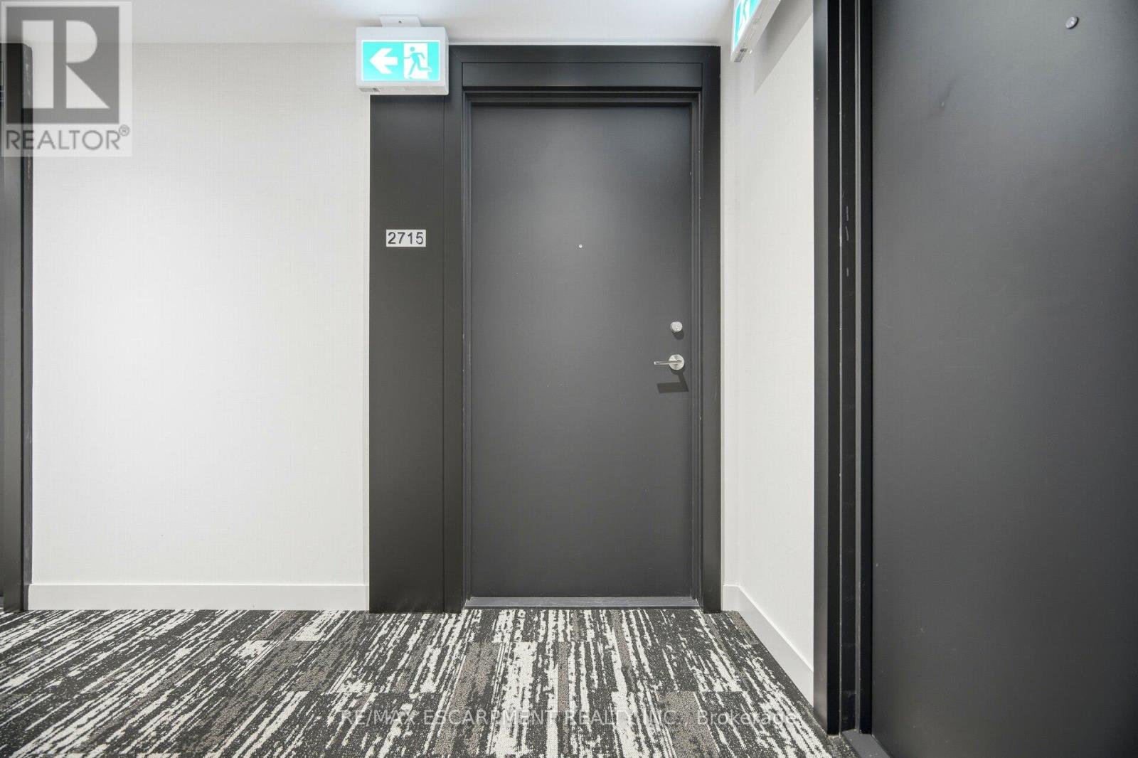 2715 - 252 Church Street, Toronto, Ontario  M5B 0E6 - Photo 6 - C12670278