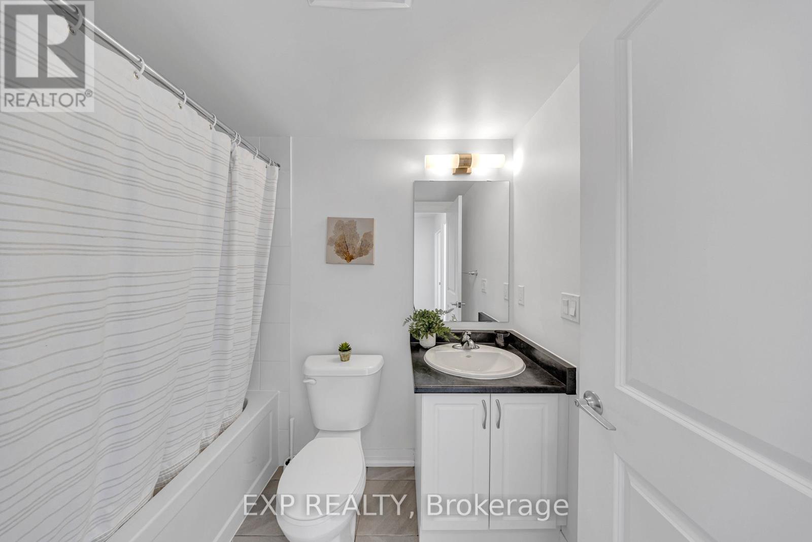 2635 William Jackson Drive, Pickering, Ontario  L1X 0L6 - Photo 10 - E12670274