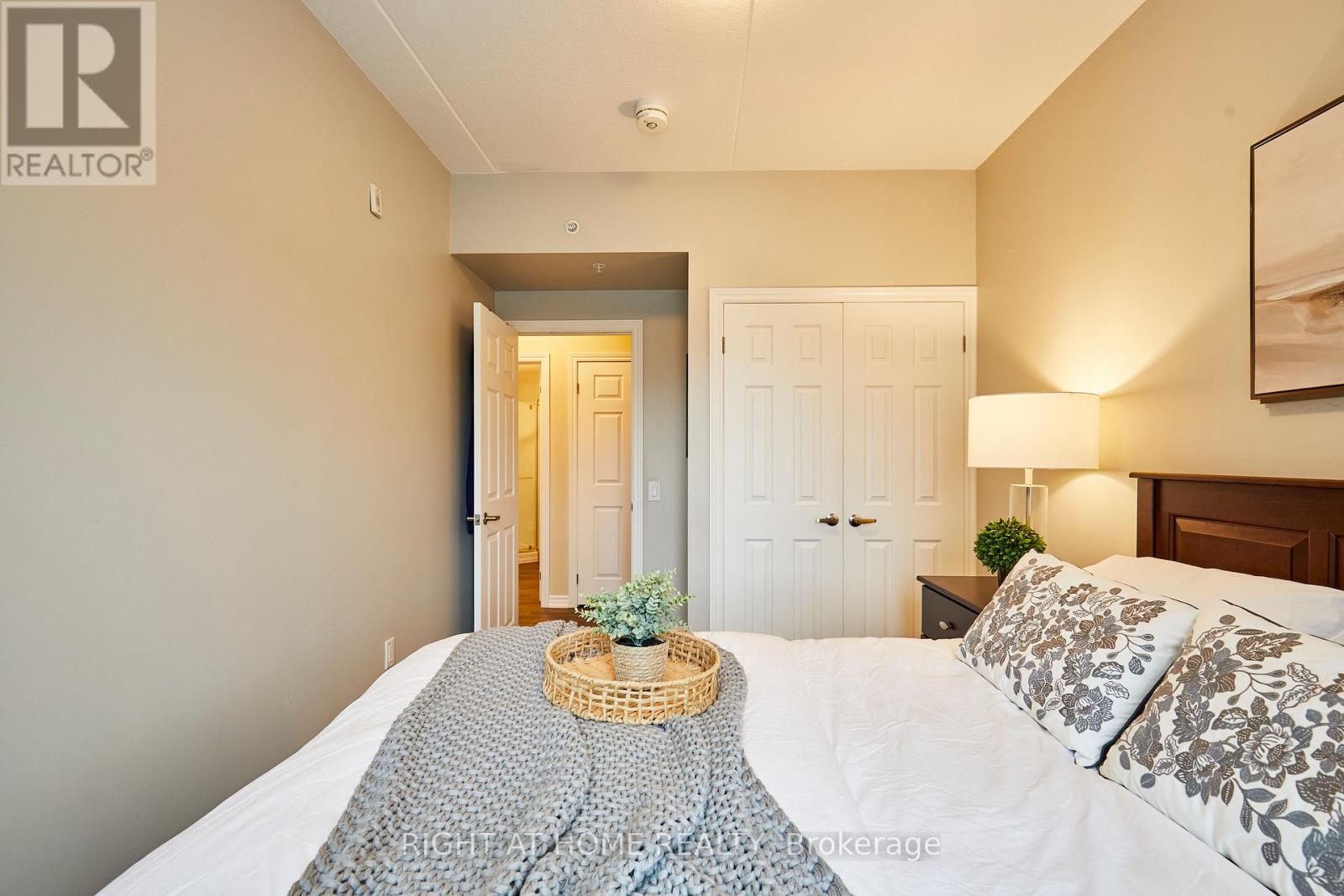 201 - 290 Liberty Street N, Clarington, Ontario  L1C 0V5 - Photo 18 - E12670280