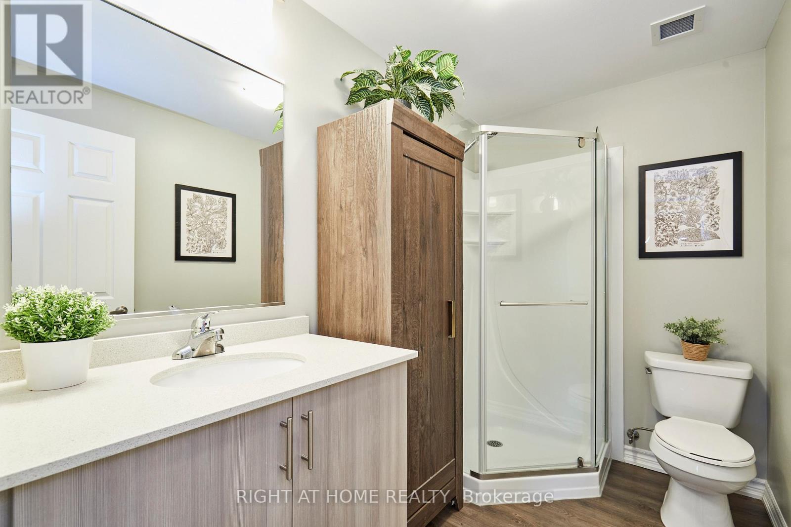 201 - 290 Liberty Street N, Clarington, Ontario  L1C 0V5 - Photo 25 - E12670280