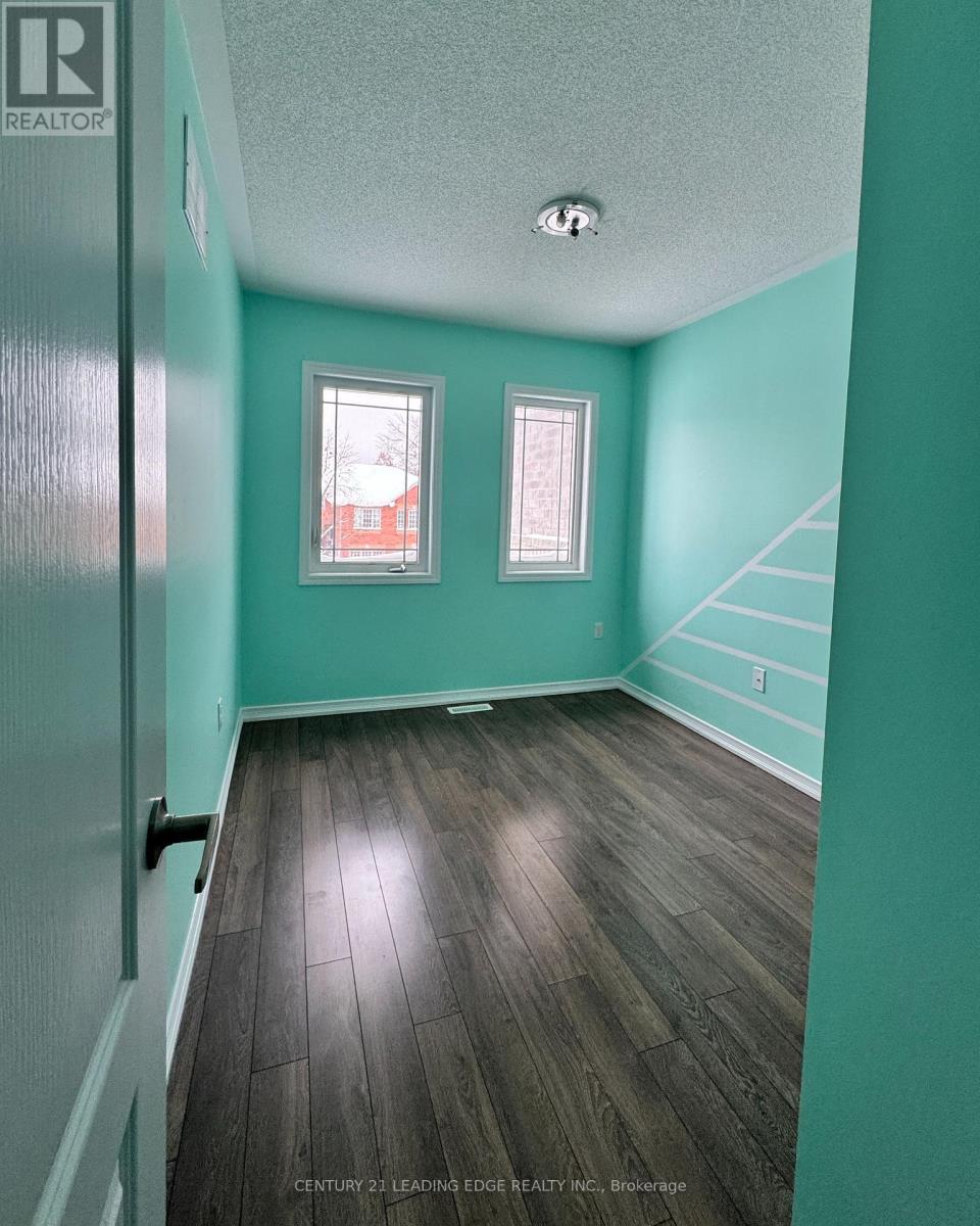 21 Robinson Street, Barrie, Ontario  L4N 3J1 - Photo 16 - S12670286