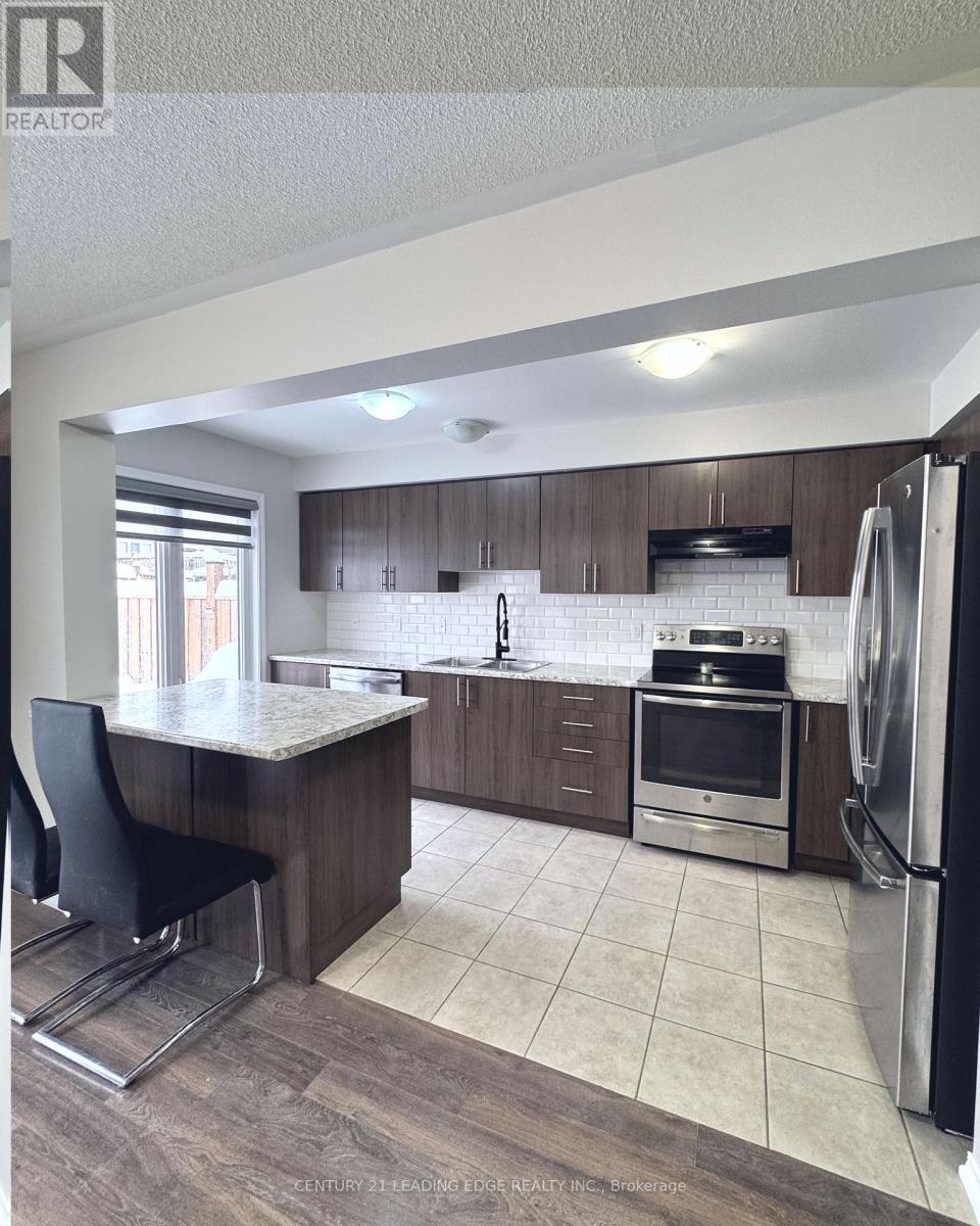 21 Robinson Street, Barrie, Ontario  L4N 3J1 - Photo 7 - S12670286