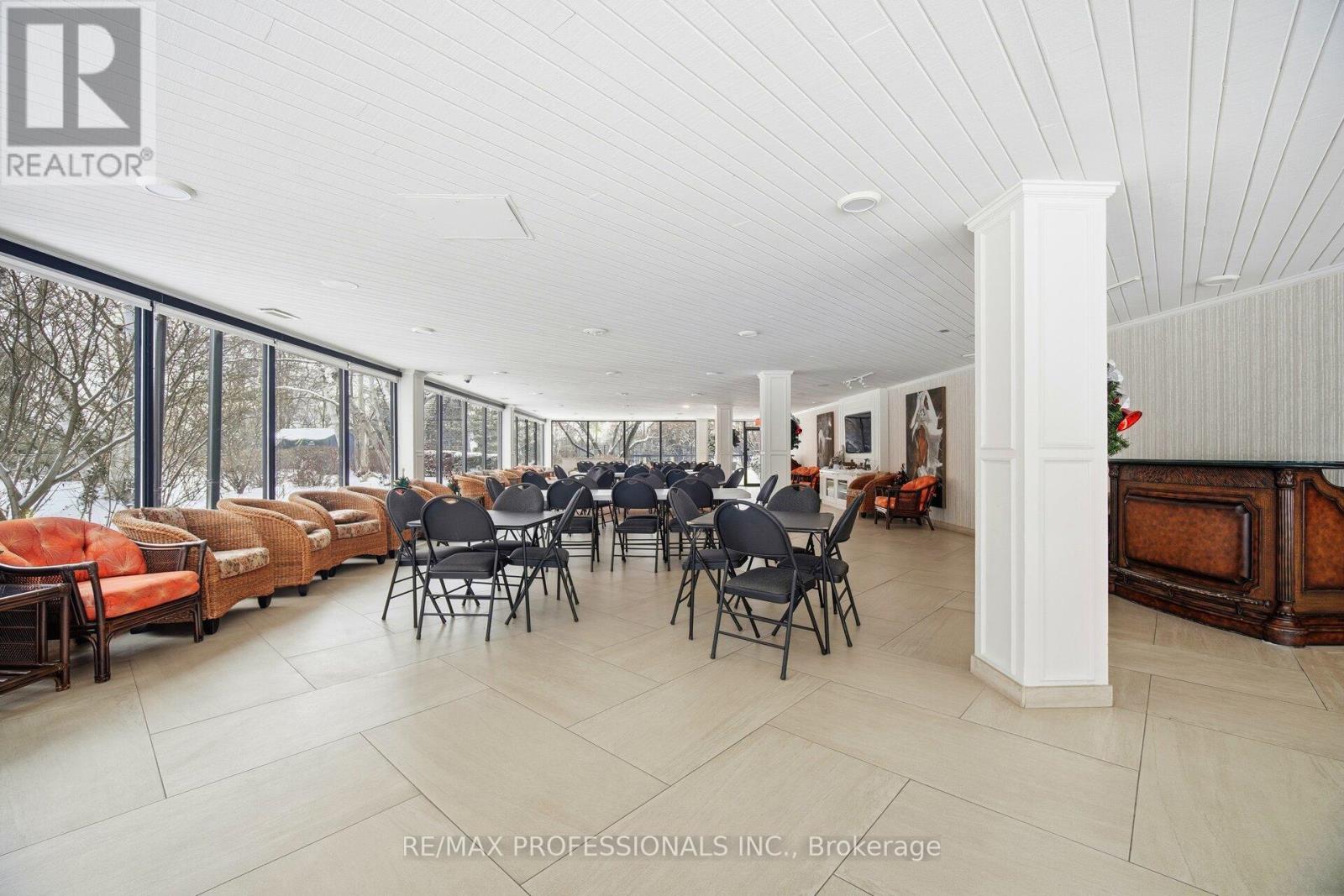 305 - 1400 Dixie Road, Mississauga, Ontario L5E 3E1 - Photo 32 - W12665844